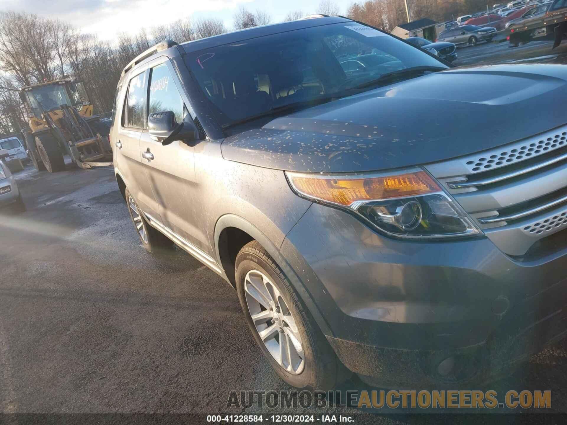 1FM5K8D88DGA73561 FORD EXPLORER 2013