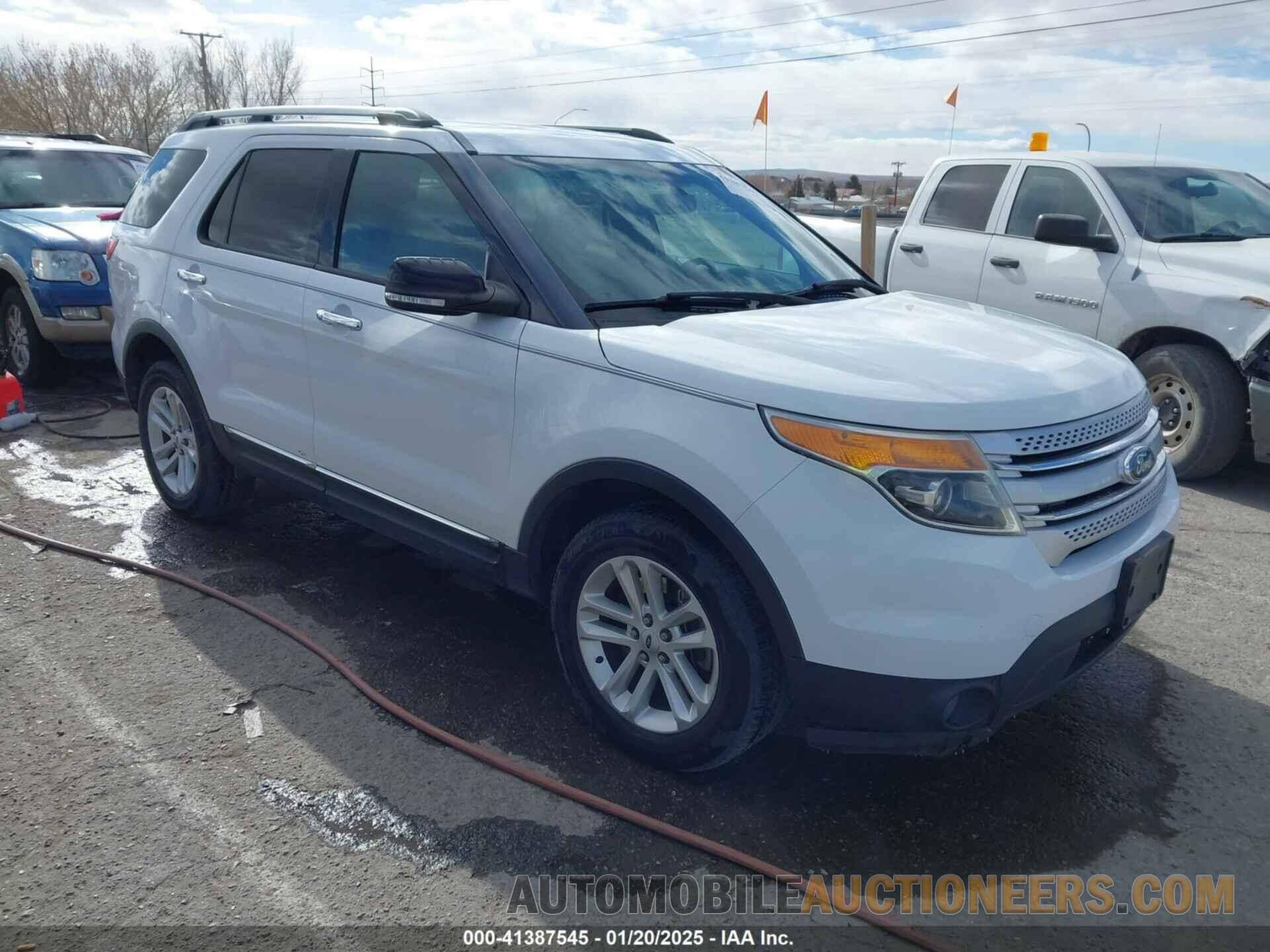 1FM5K8D88EGA80074 FORD EXPLORER 2014