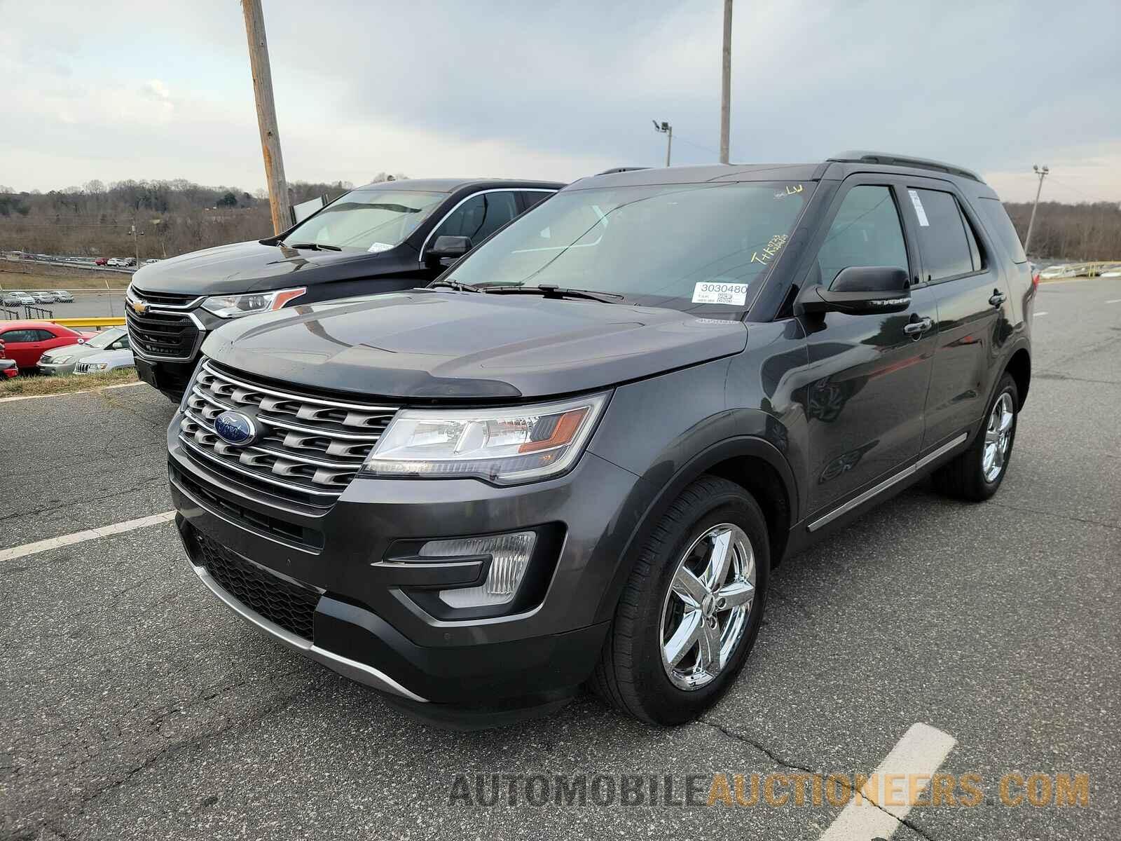 1FM5K8D88HGC44153 Ford Explorer 2017