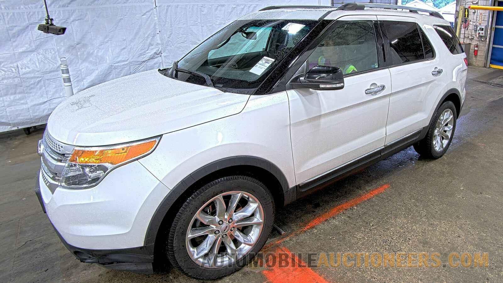 1FM5K8D89FGA67903 Ford Explorer 2015