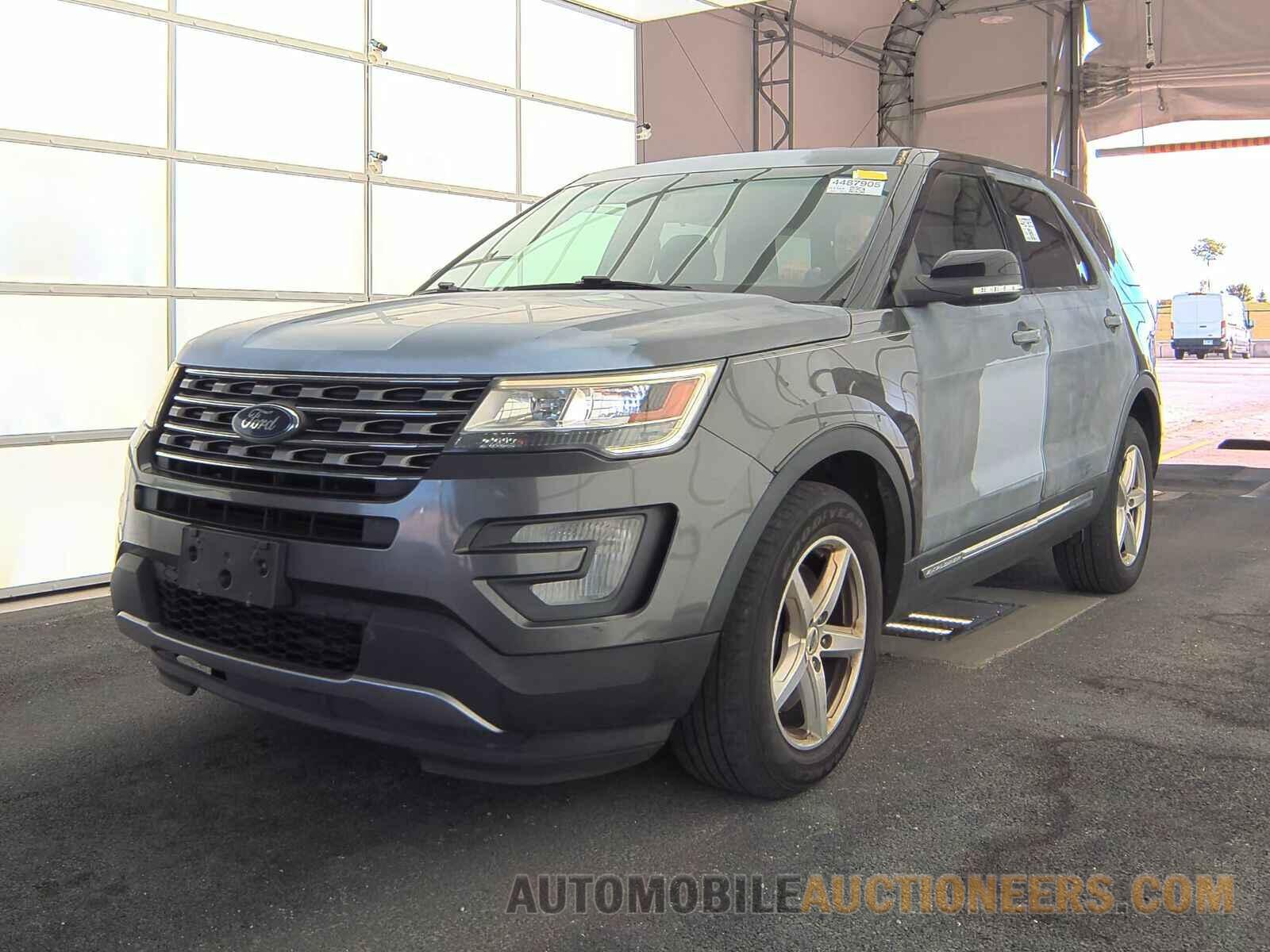 1FM5K8D8XHGB04671 Ford Explorer 2017