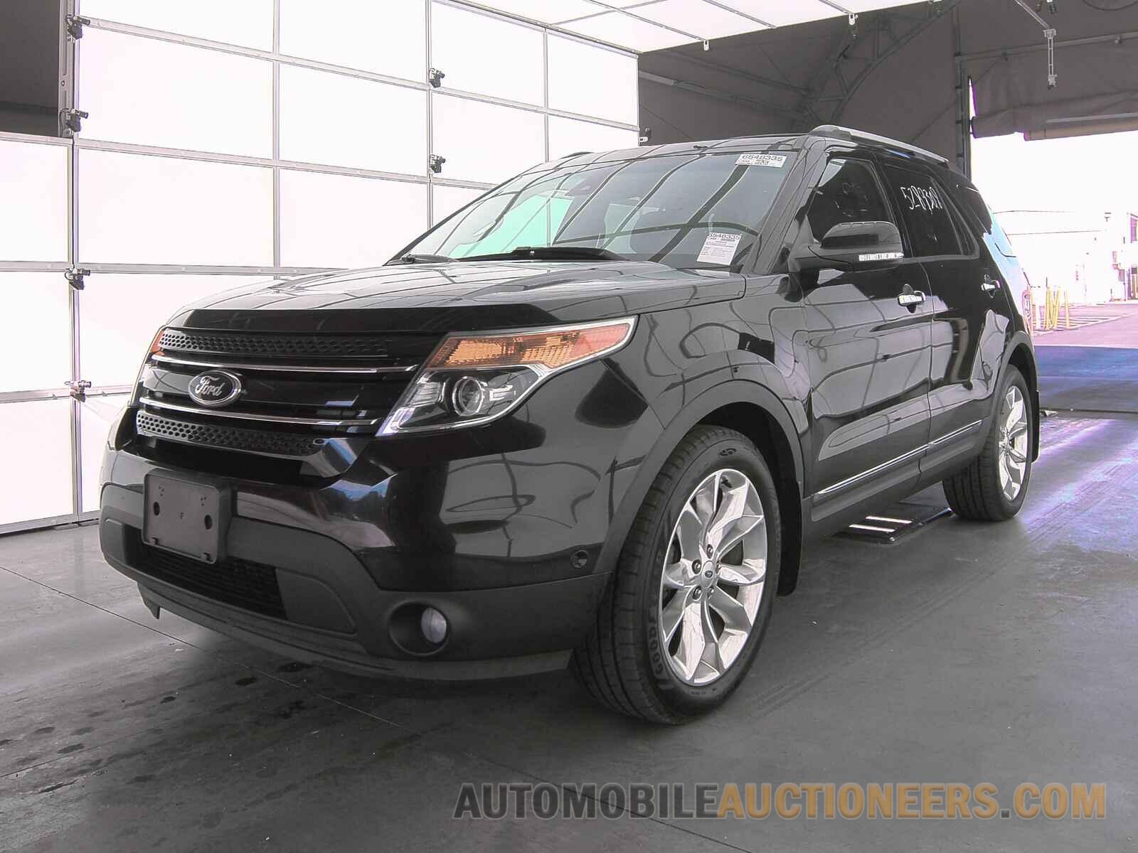 1FM5K8F83FGA23943 Ford Explorer 2015