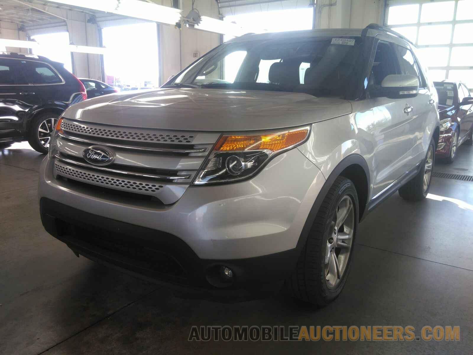 1FM5K8F83FGB56573 Ford Explorer 2015