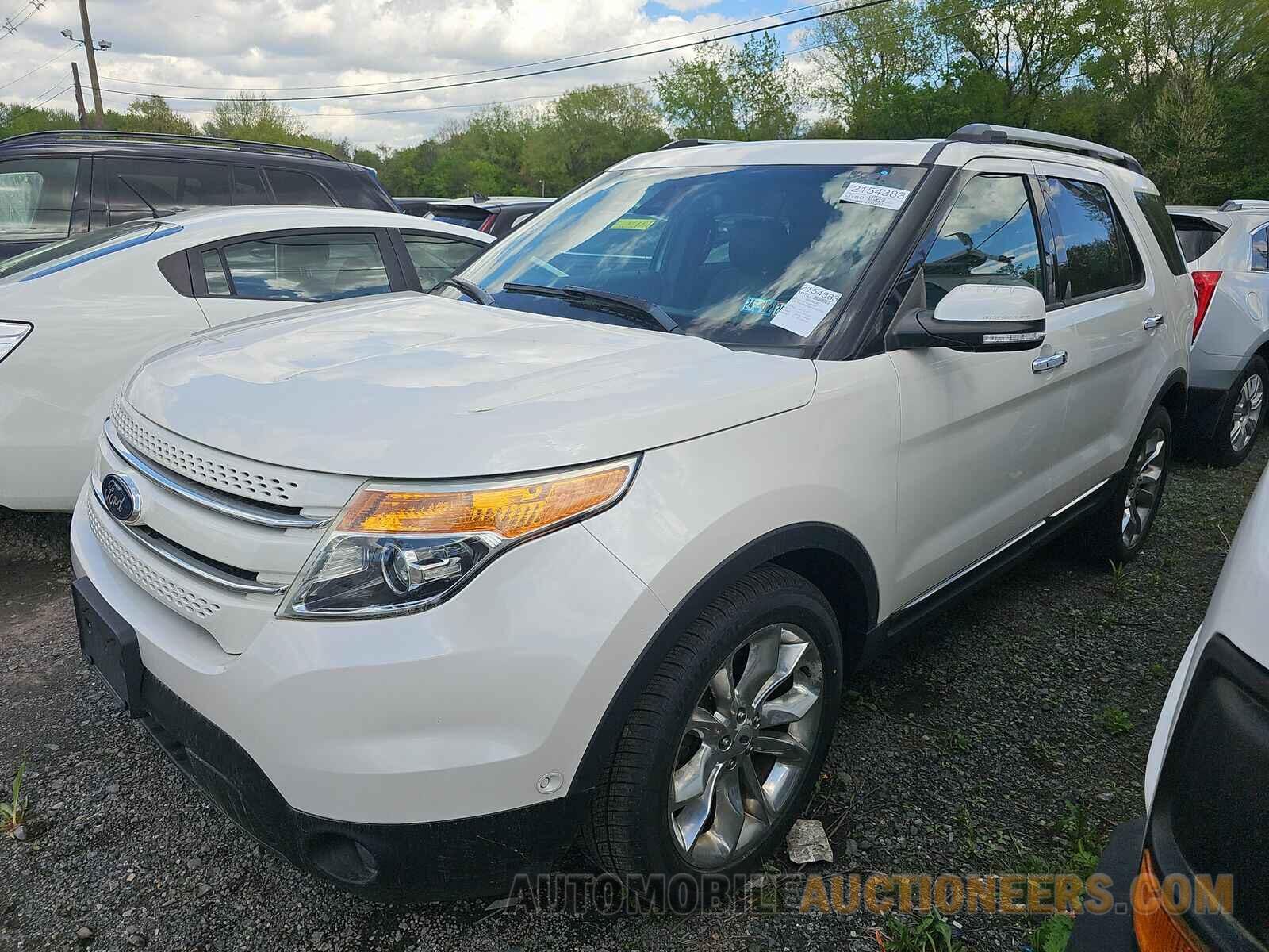 1FM5K8F84FGB93762 Ford Explorer 2015