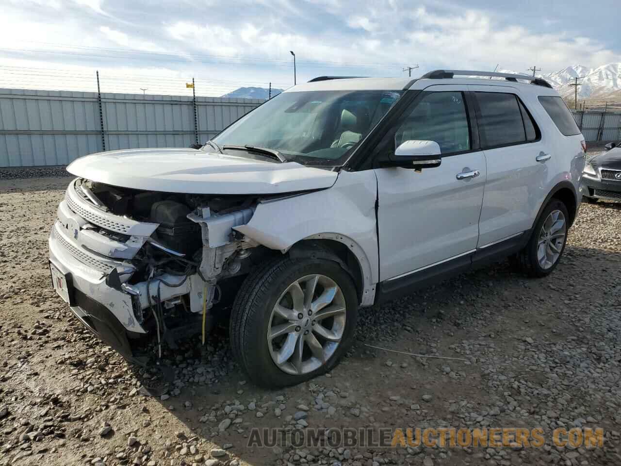 1FM5K8F85FGA03855 FORD EXPLORER 2015