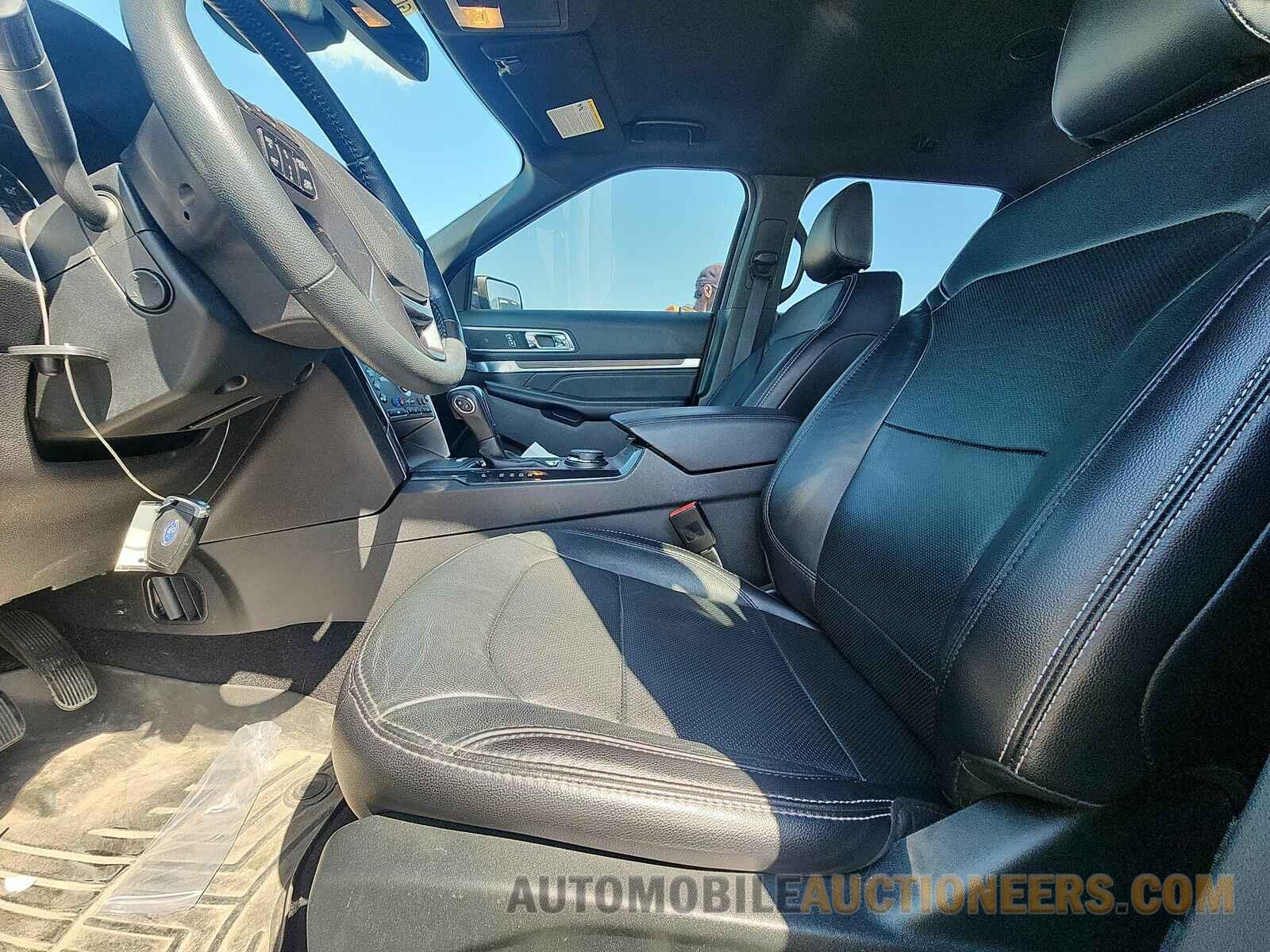 1FM5K8F85KGB40921 Ford Explorer 2019