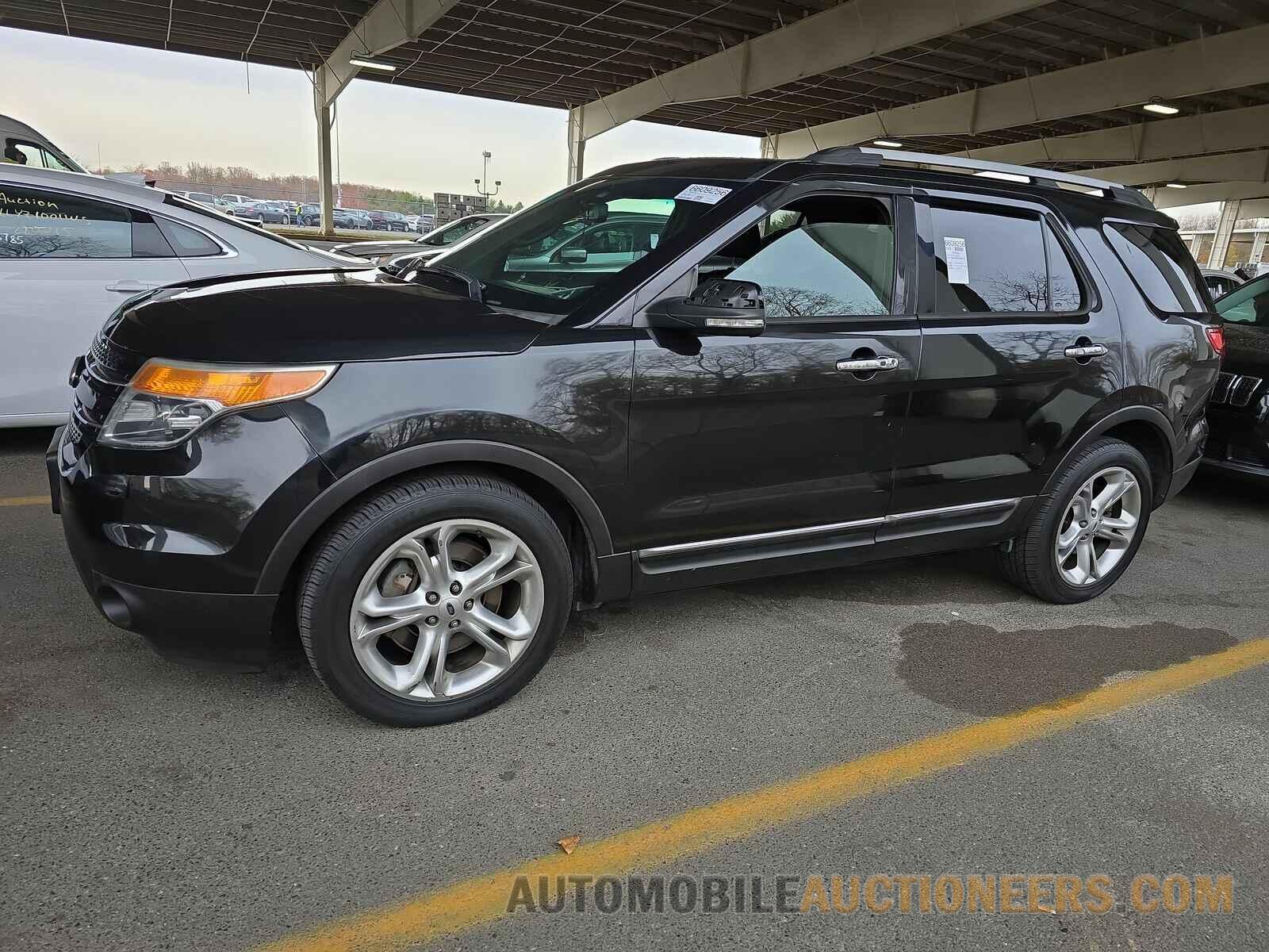 1FM5K8F88FGB81520 Ford Explorer 2015