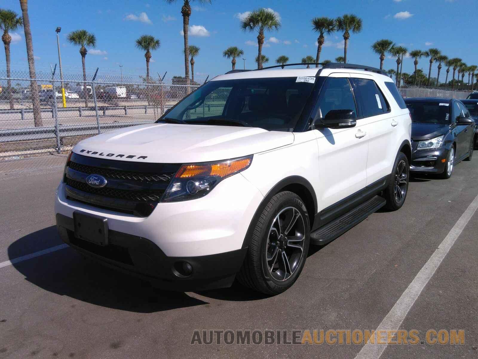 1FM5K8GT1FGC22105 Ford Explorer 2015