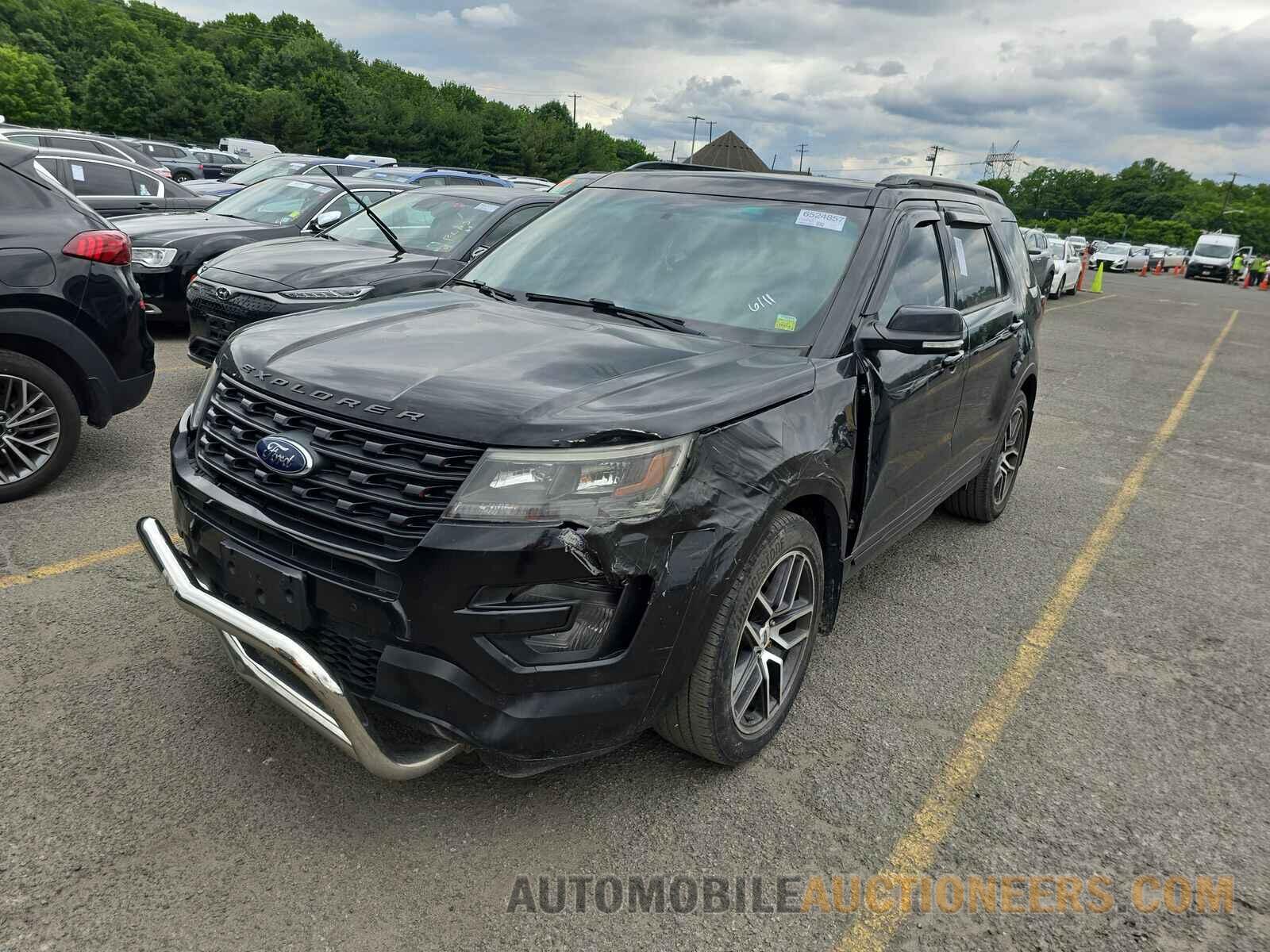 1FM5K8GT1GGD19354 Ford Explorer 2016