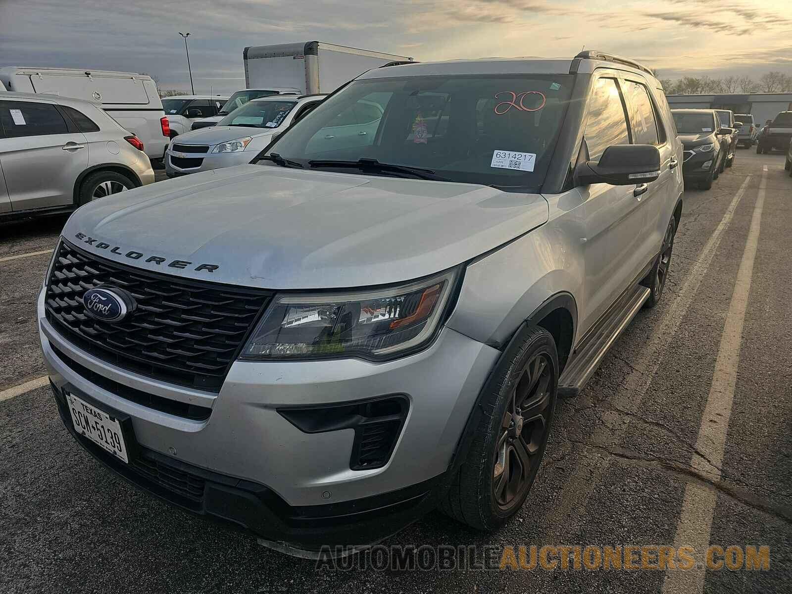 1FM5K8GT1JGB17184 Ford Explorer 2018