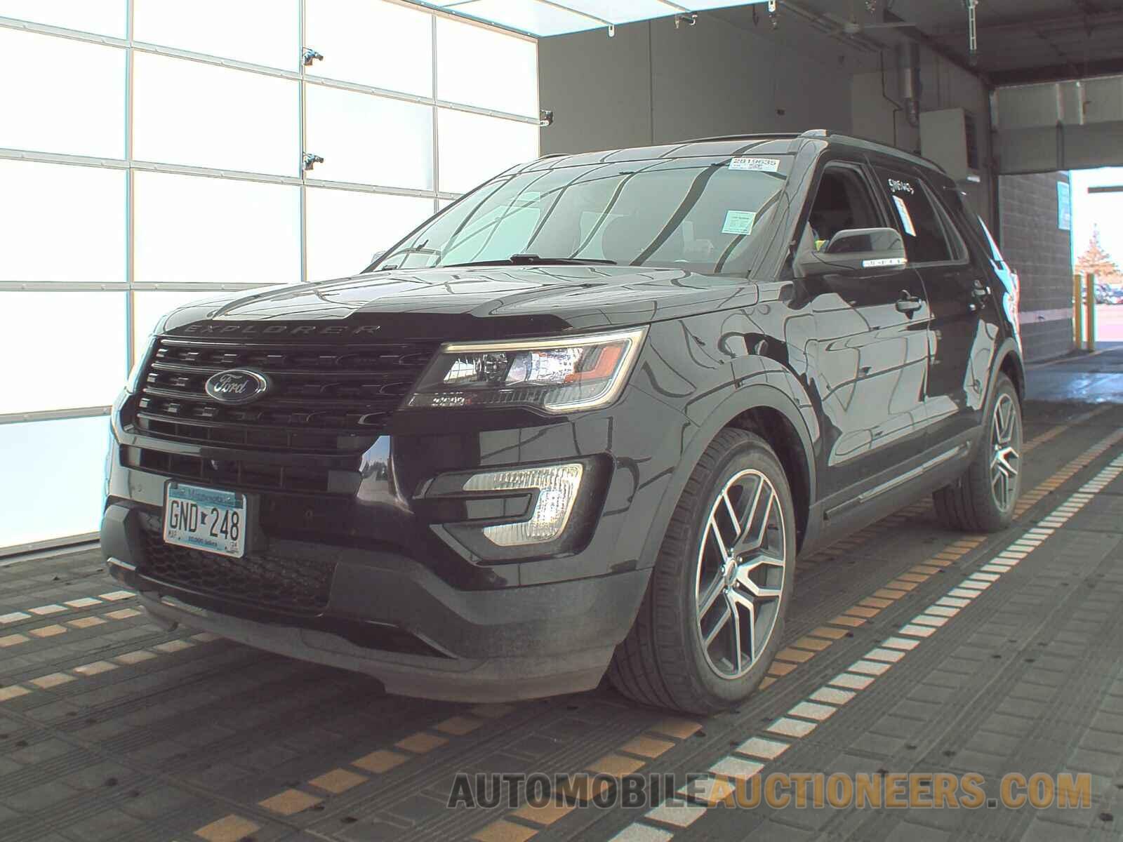 1FM5K8GT2HGB27085 Ford Explorer 2017