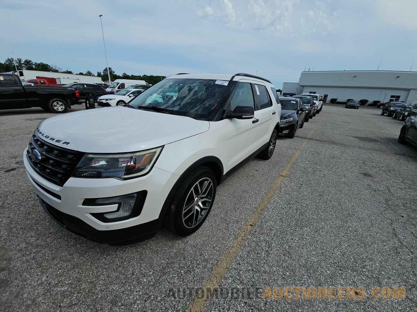 1FM5K8GT2HGC83840 Ford Explorer 2017