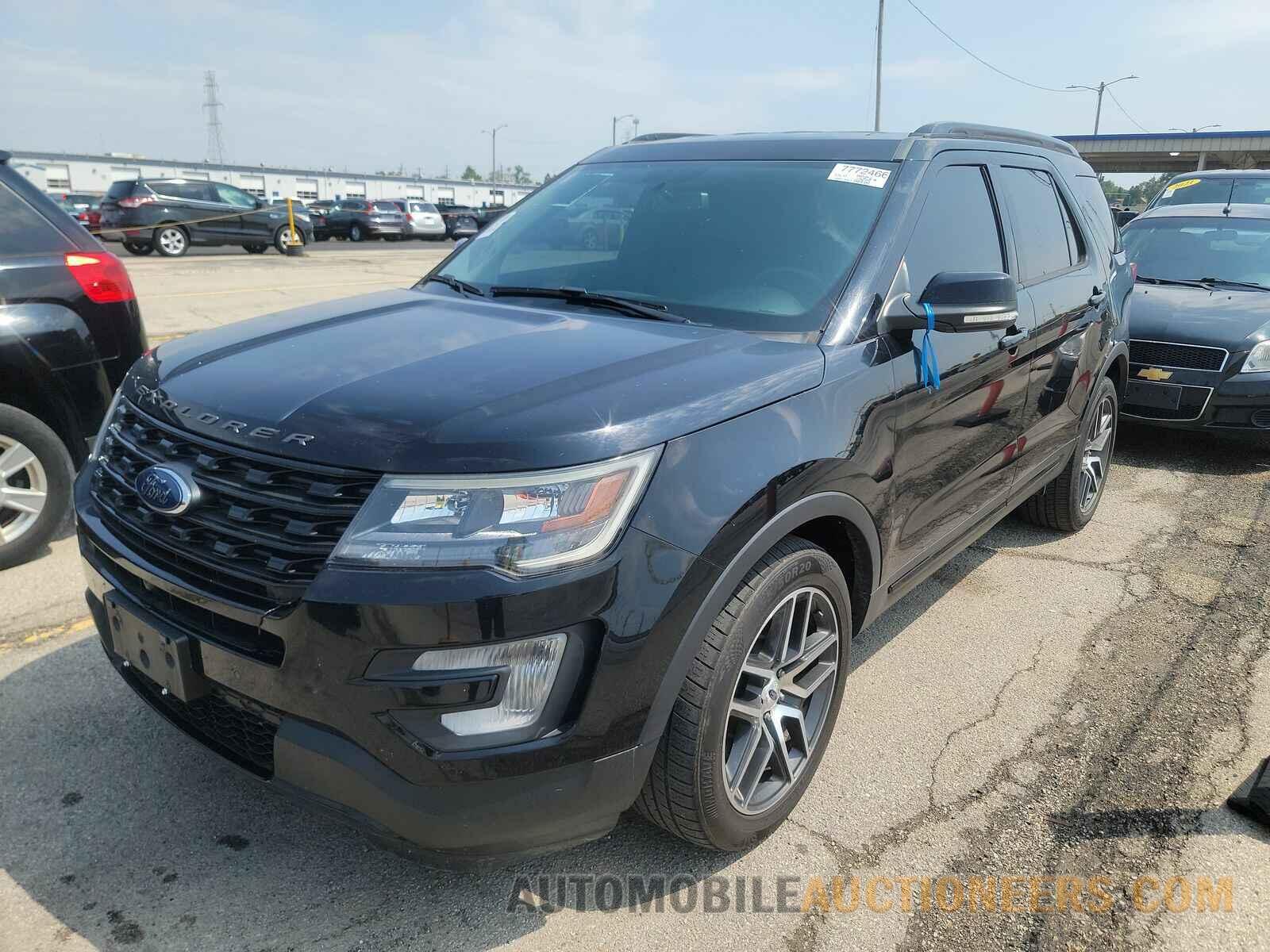 1FM5K8GT2HGC84048 Ford Explorer 2017