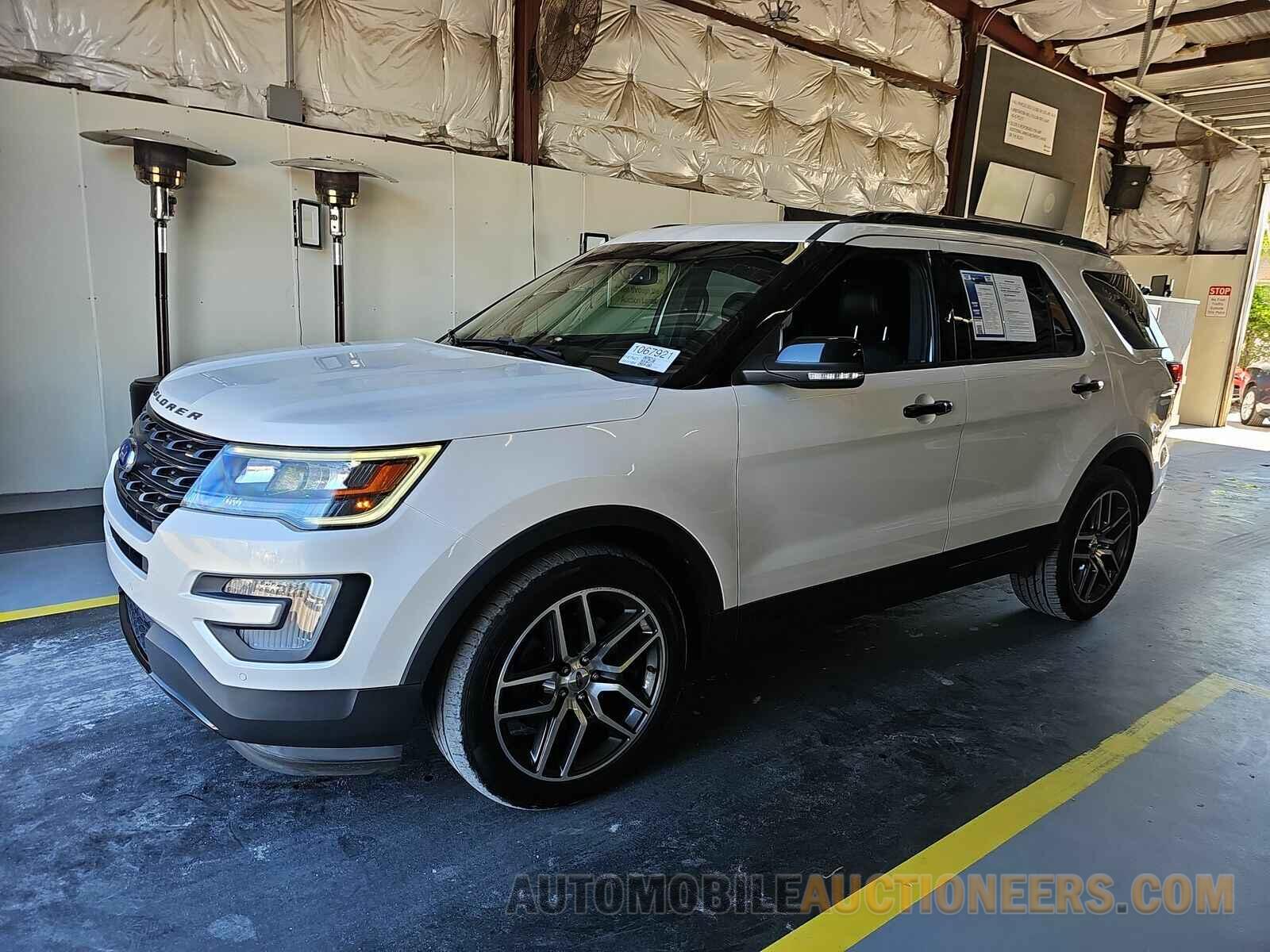 1FM5K8GT3HGC51270 Ford Explorer 2017