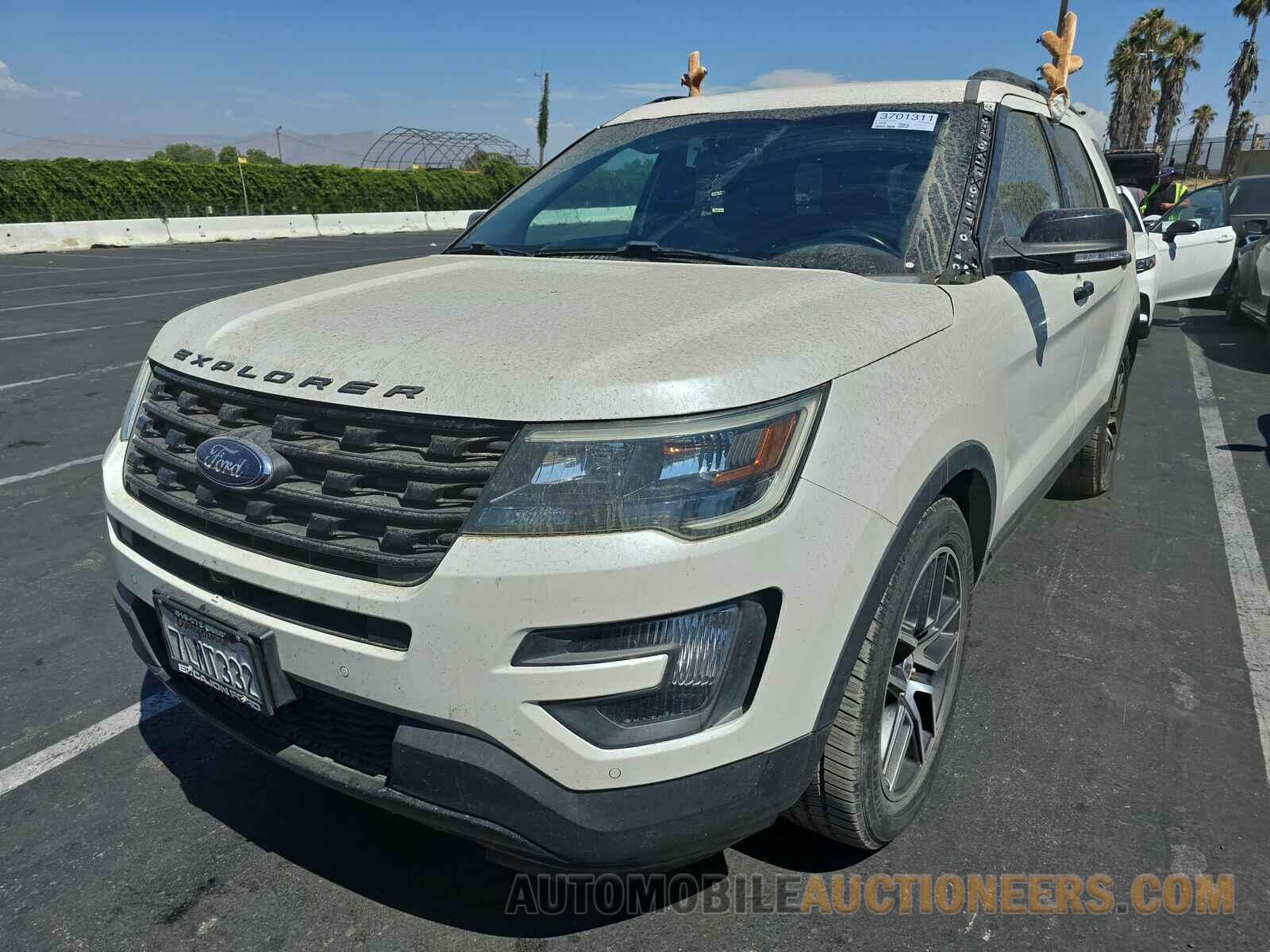 1FM5K8GT4GGB18743 Ford Explorer 2016