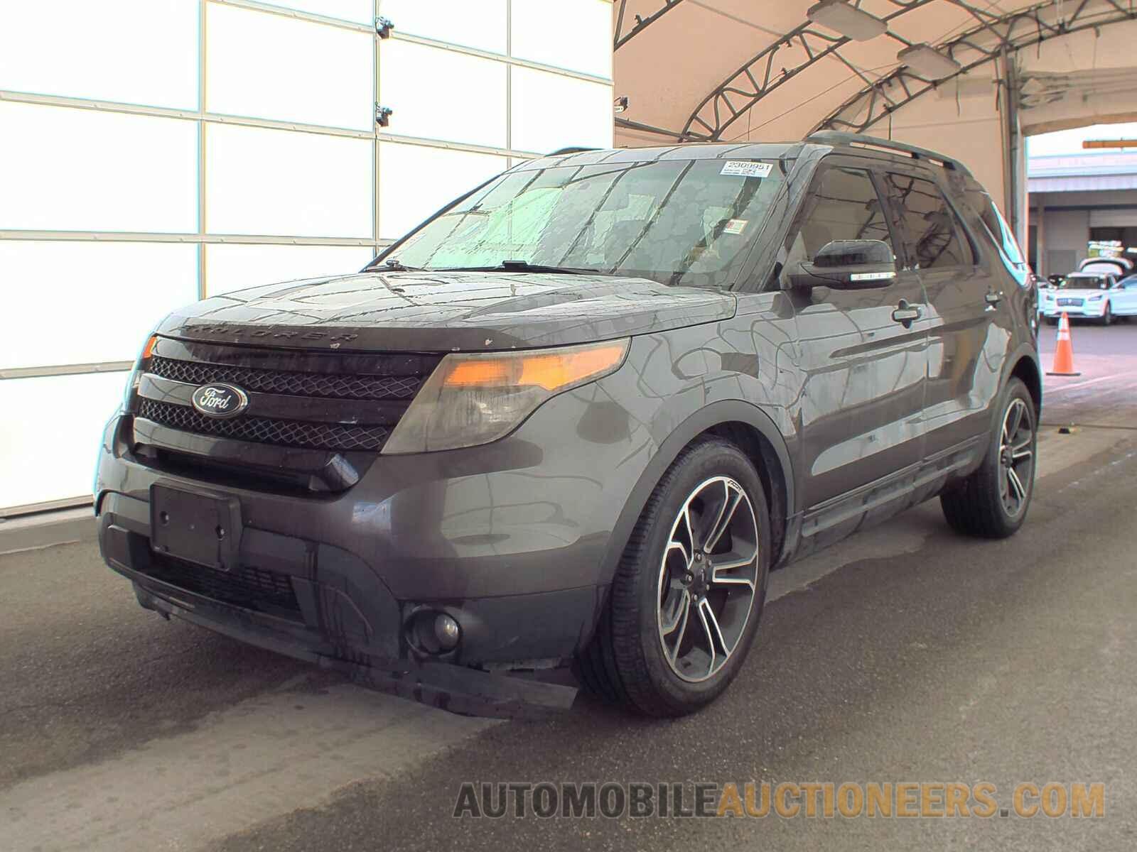 1FM5K8GT6FGC46013 Ford Explorer 2015