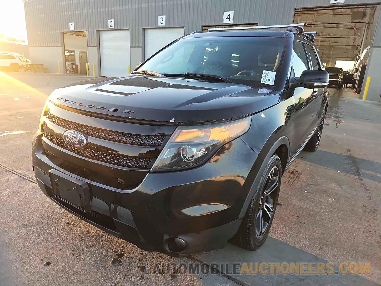 1FM5K8GT8FGC17080 Ford Explorer 2015