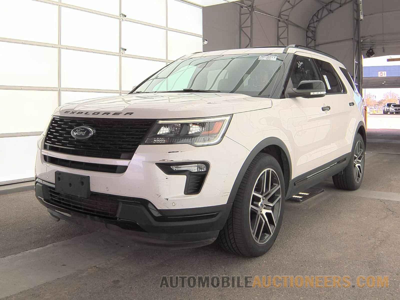 1FM5K8GT8JGB10233 Ford Explorer 2018