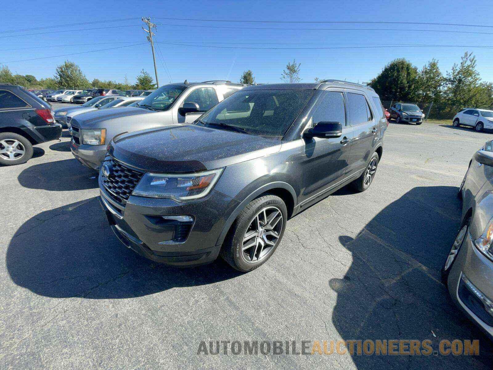 1FM5K8GT8JGB38937 Ford Explorer 2018