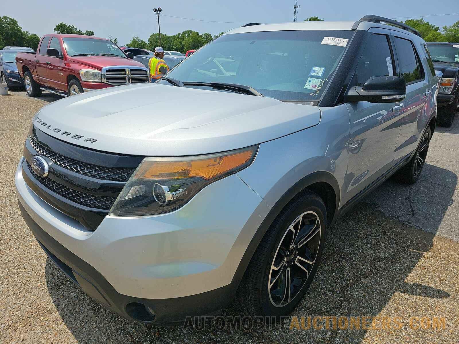 1FM5K8GT9FGA31676 Ford Explorer 2015