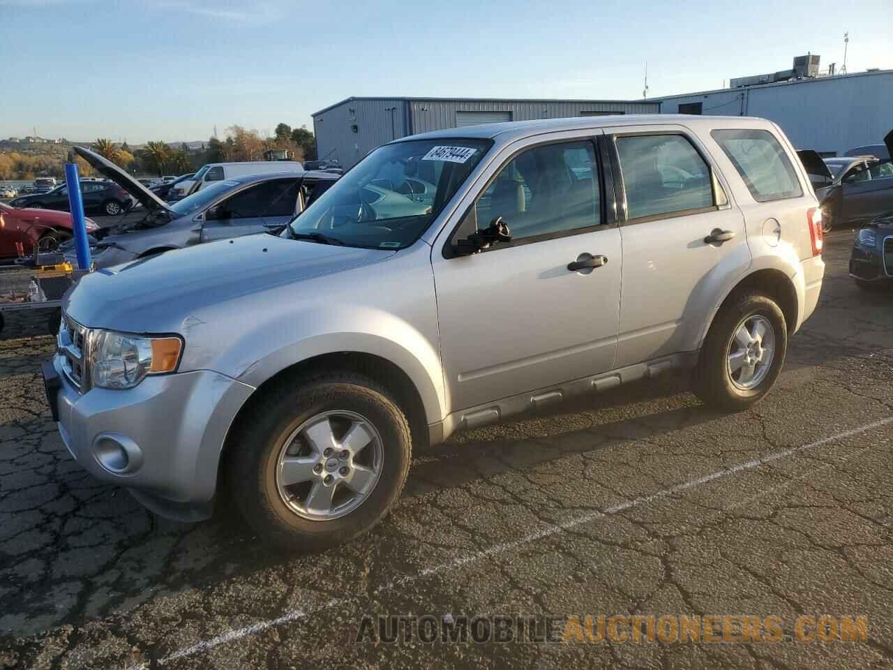 1FMCU0C73BKC41614 FORD ESCAPE 2011