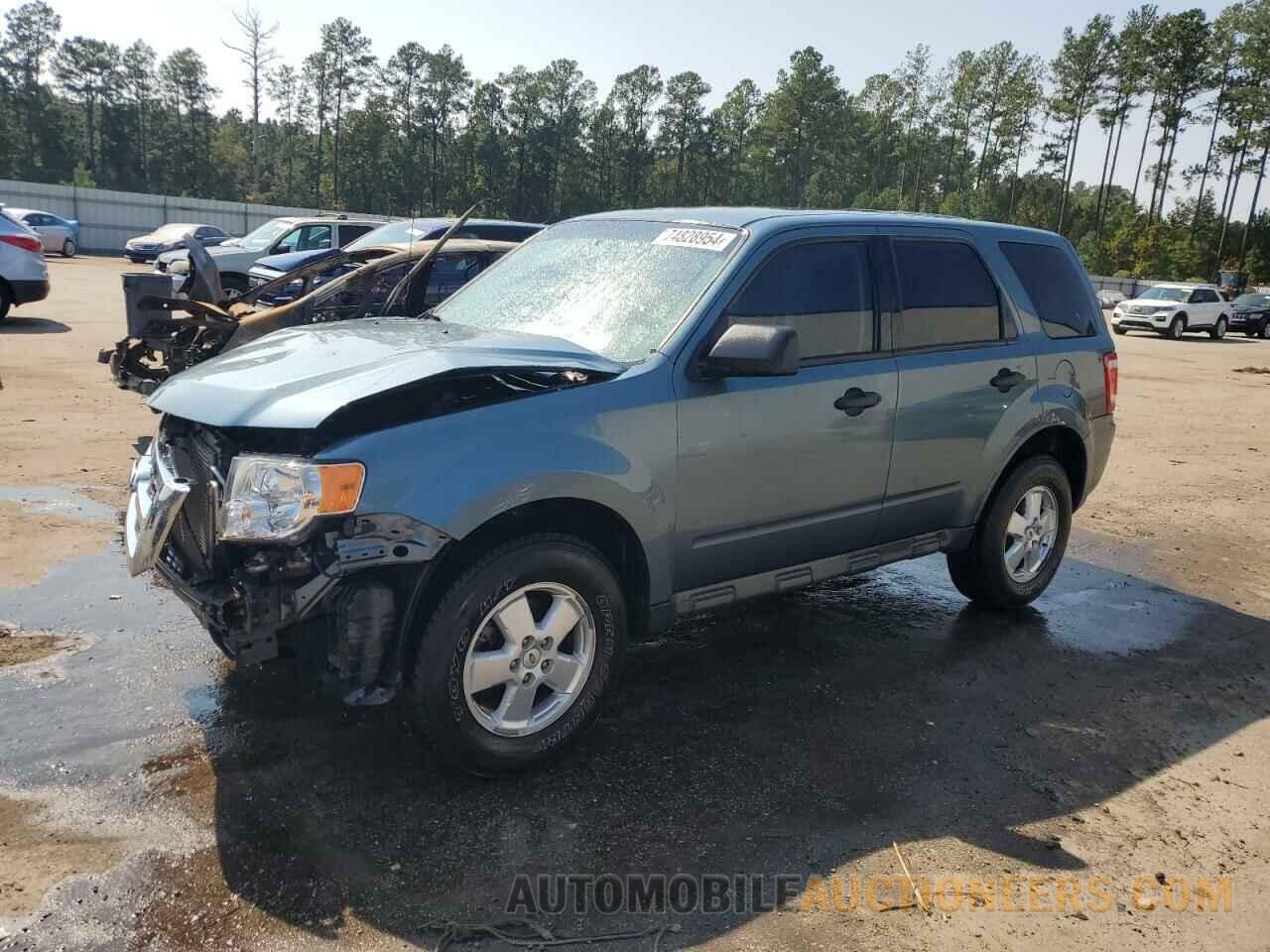 1FMCU0C76CKB15460 FORD ESCAPE 2012