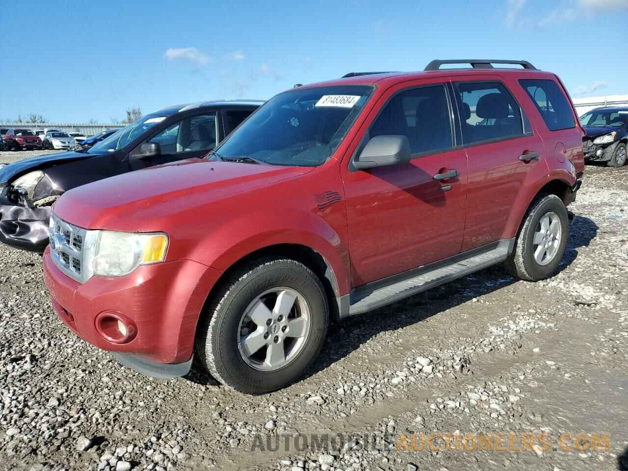 1FMCU0DG1BKB78365 FORD ESCAPE 2011