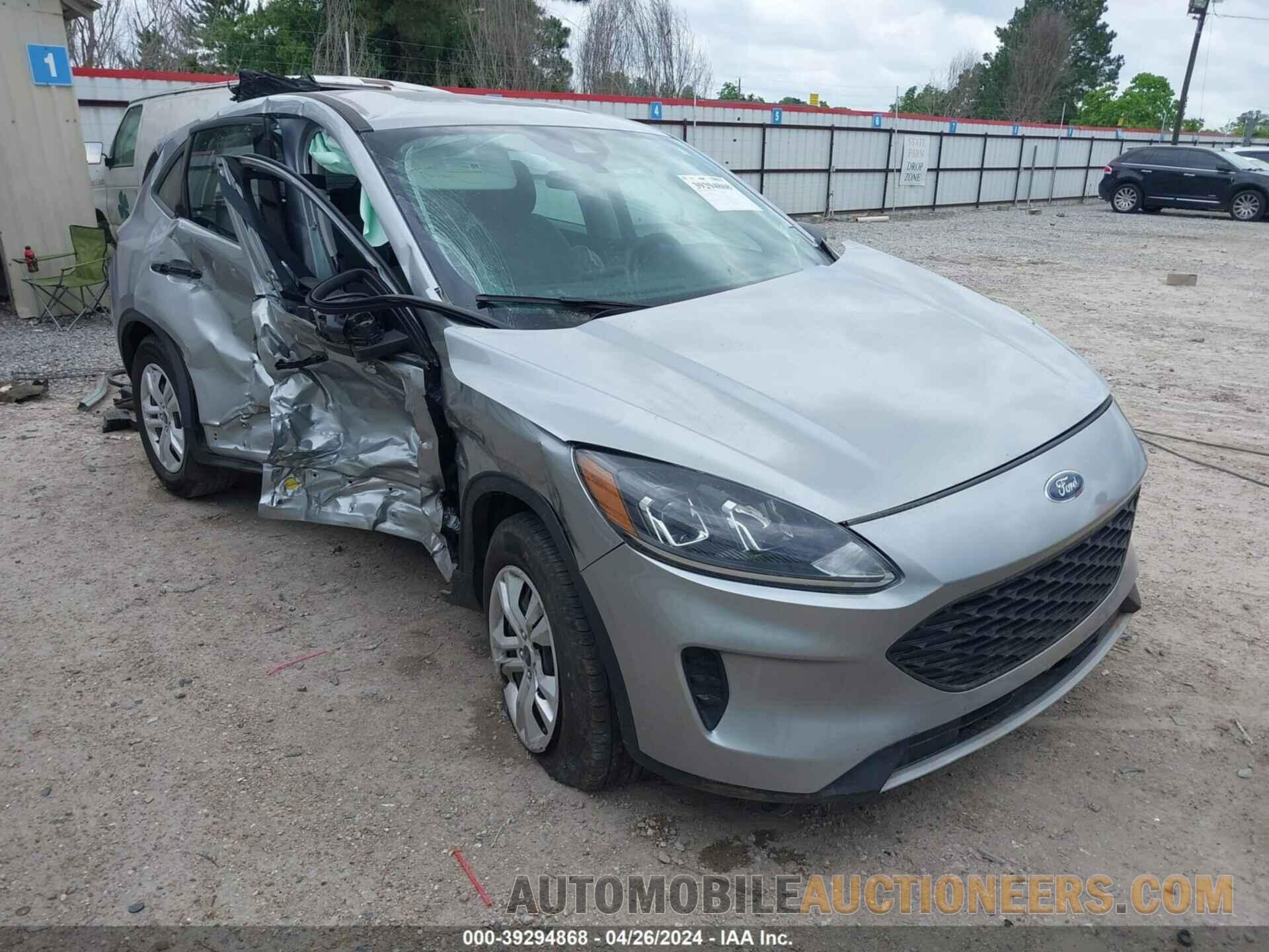 1FMCU0F69MUA31559 FORD ESCAPE 2021