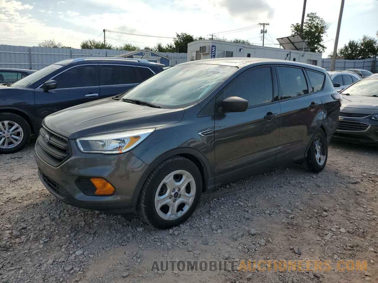 1FMCU0F70HUB21455 FORD ESCAPE 2017