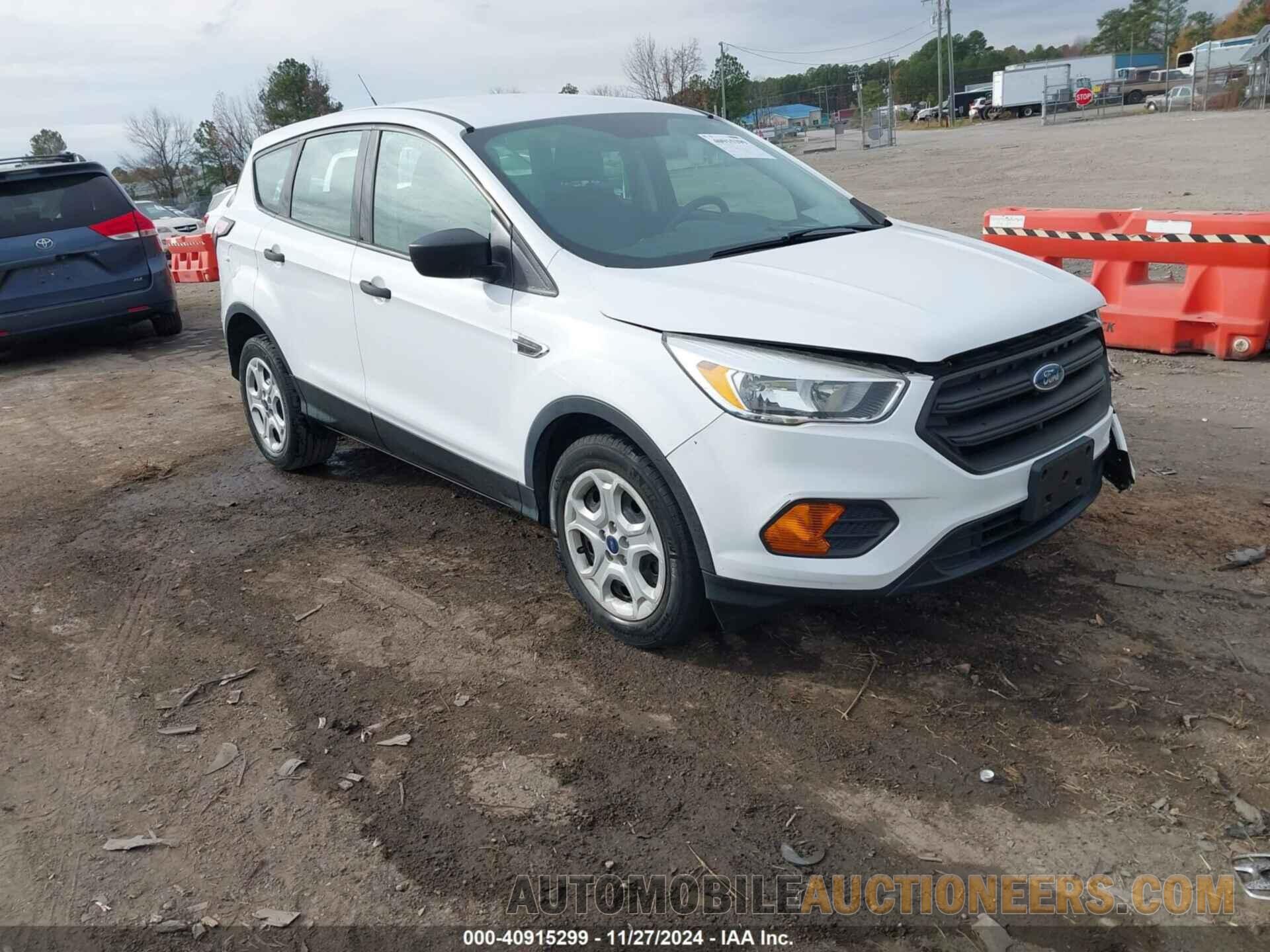 1FMCU0F70HUE02381 FORD ESCAPE 2017