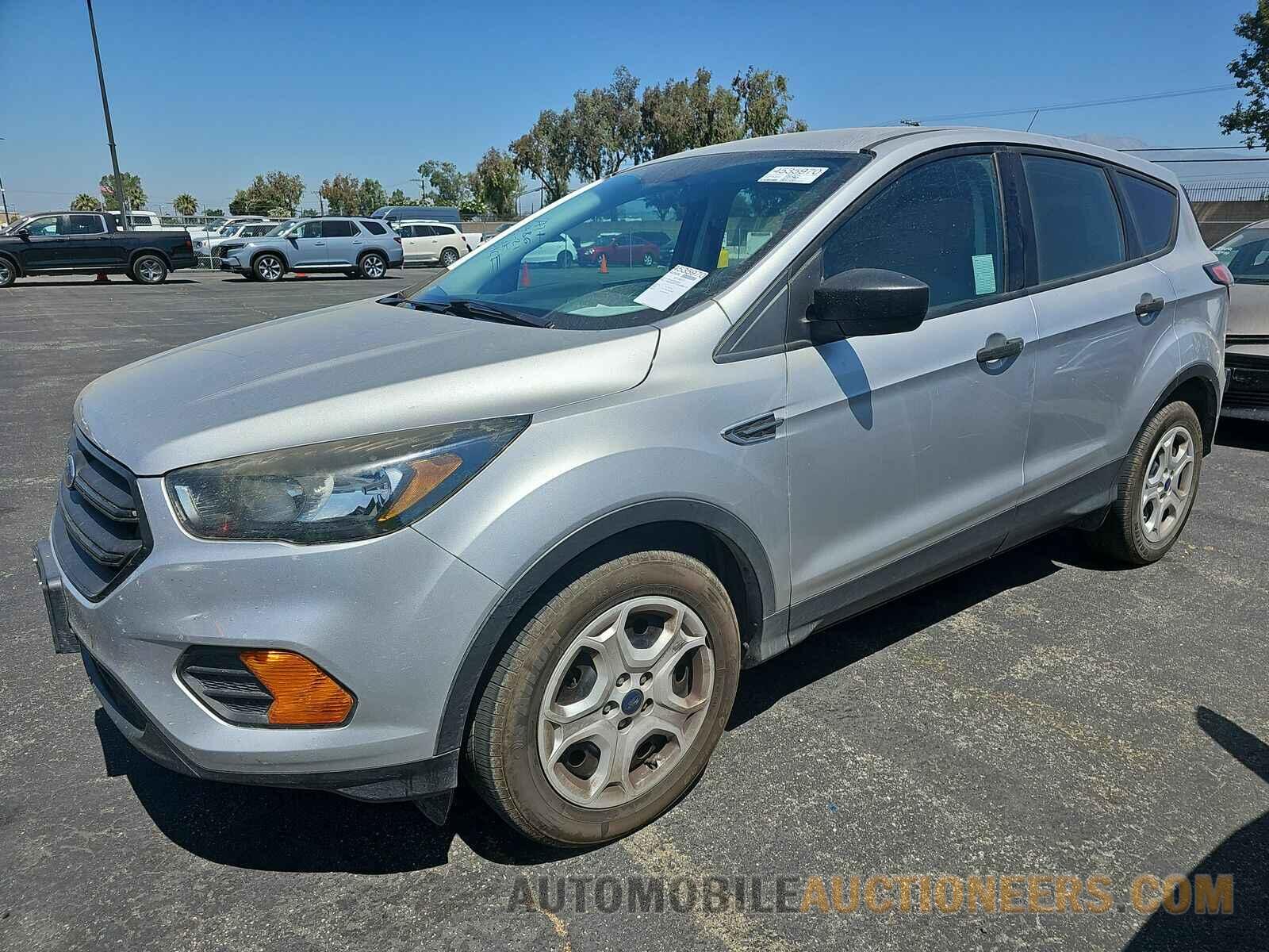 1FMCU0F70JUA86213 Ford Escape 2018