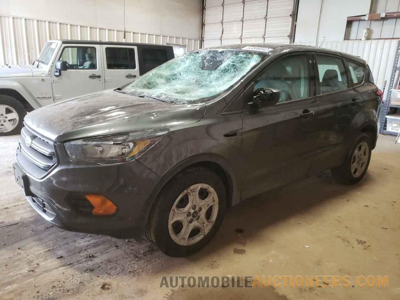 1FMCU0F70KUA41208 FORD ESCAPE 2019