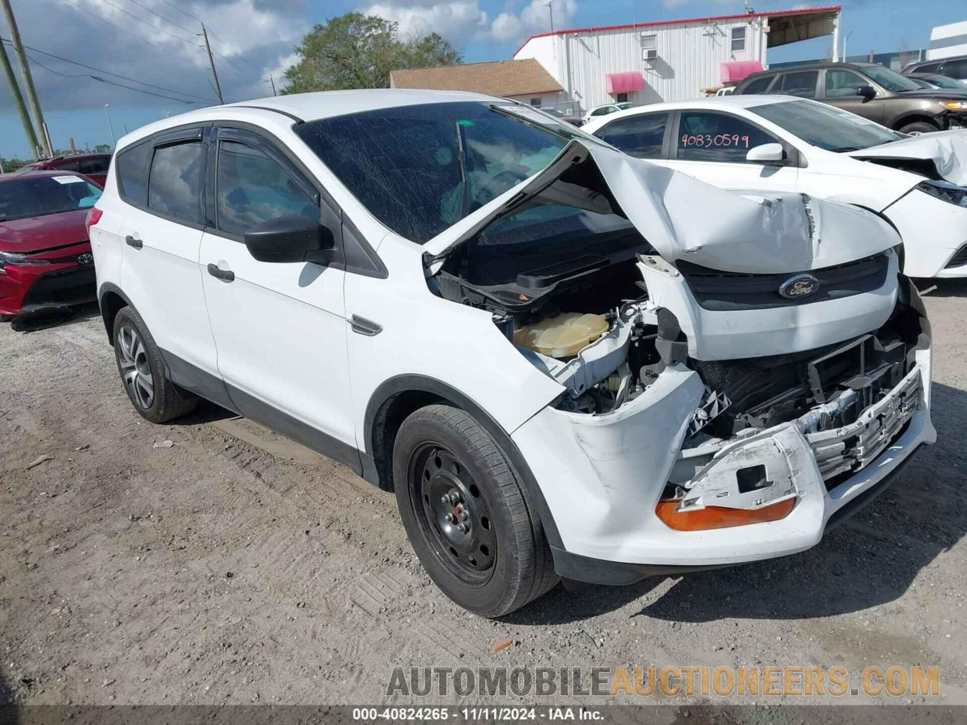 1FMCU0F71DUA23433 FORD ESCAPE 2013