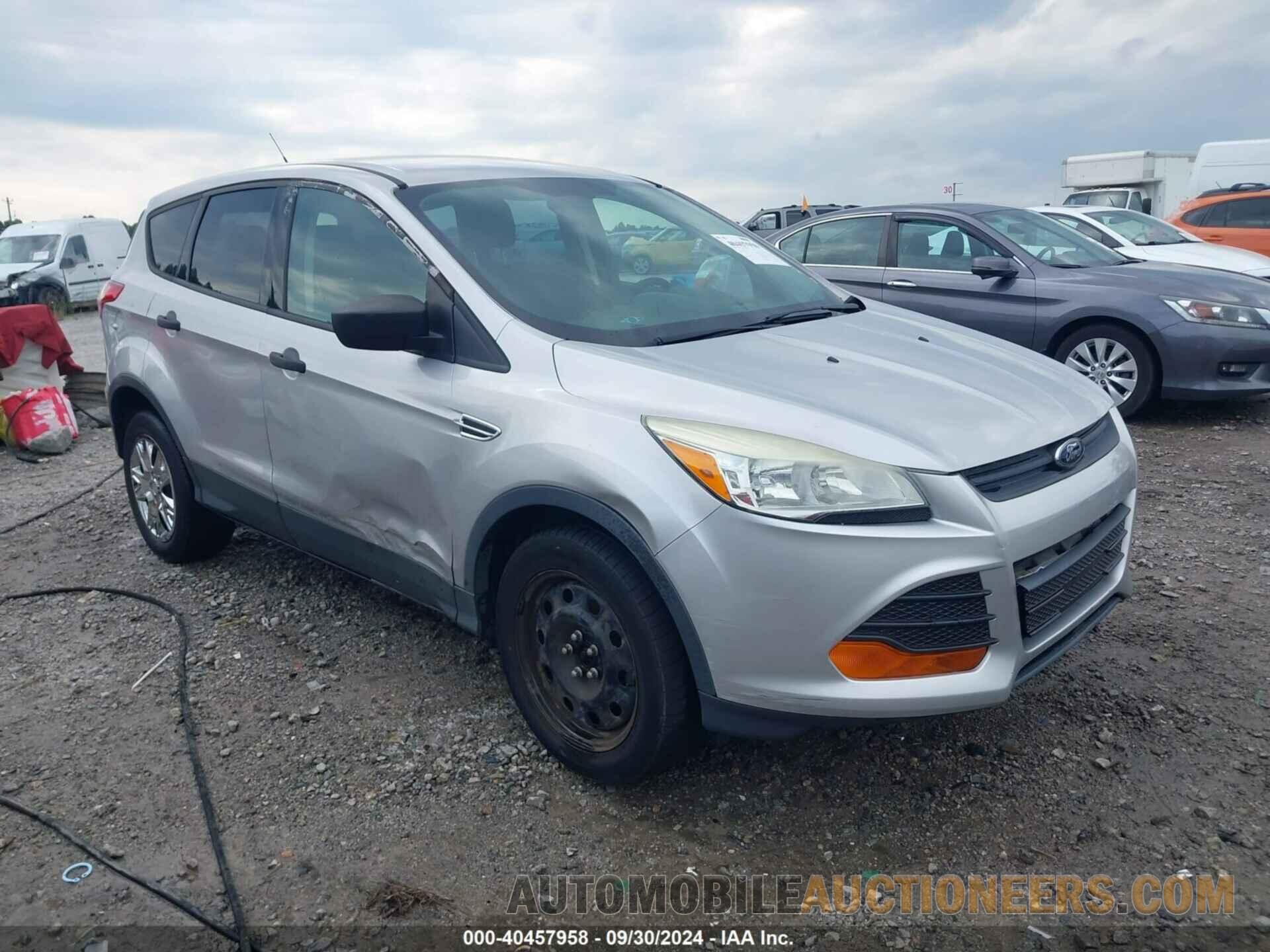 1FMCU0F71DUD33646 FORD ESCAPE 2013