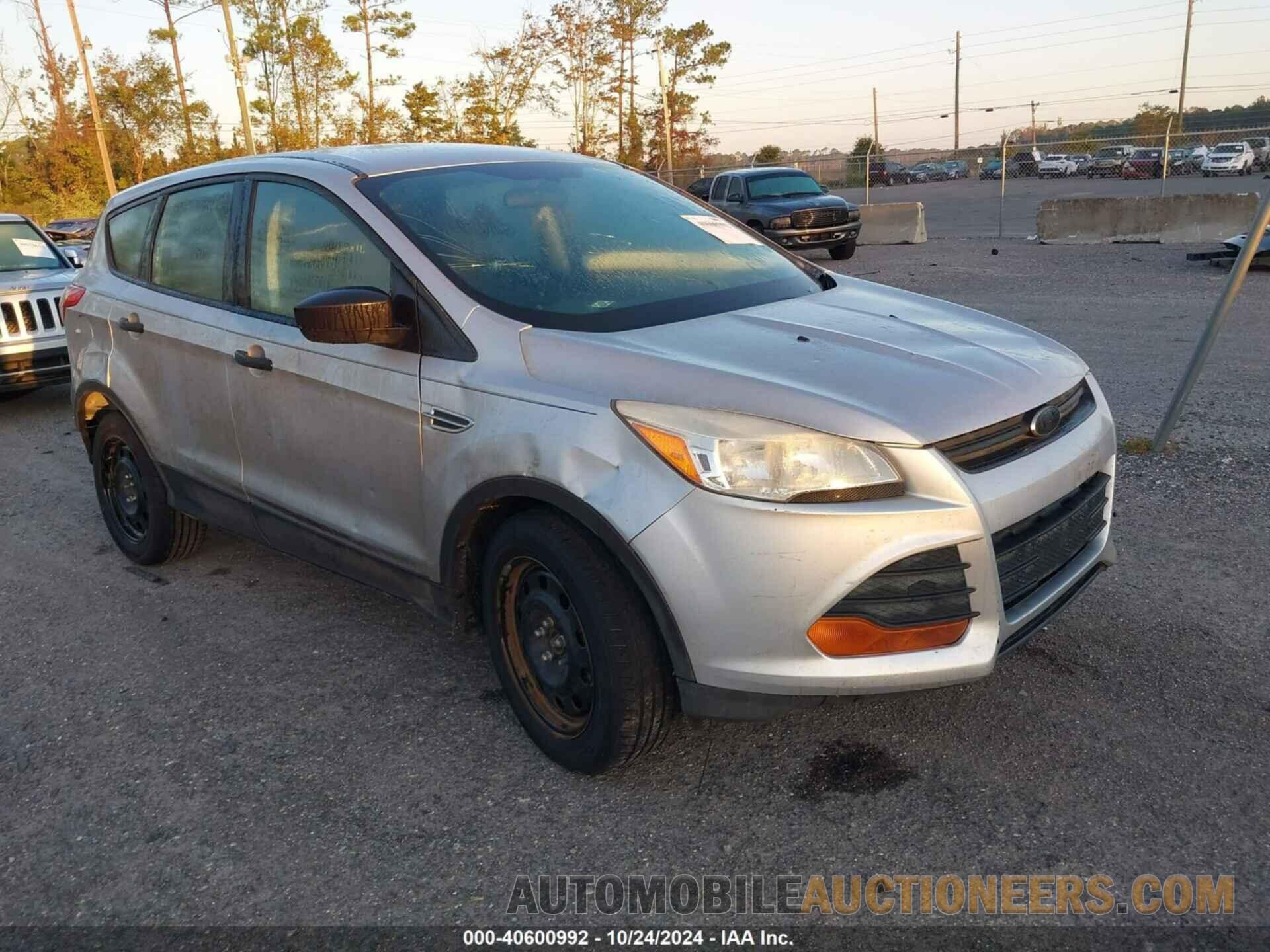 1FMCU0F71FUA22446 FORD ESCAPE 2015