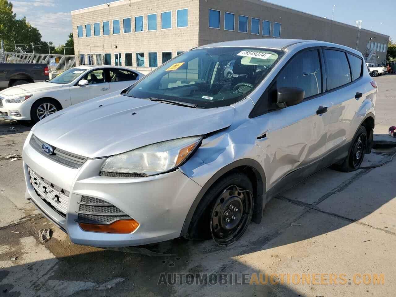 1FMCU0F71FUB72640 FORD ESCAPE 2015