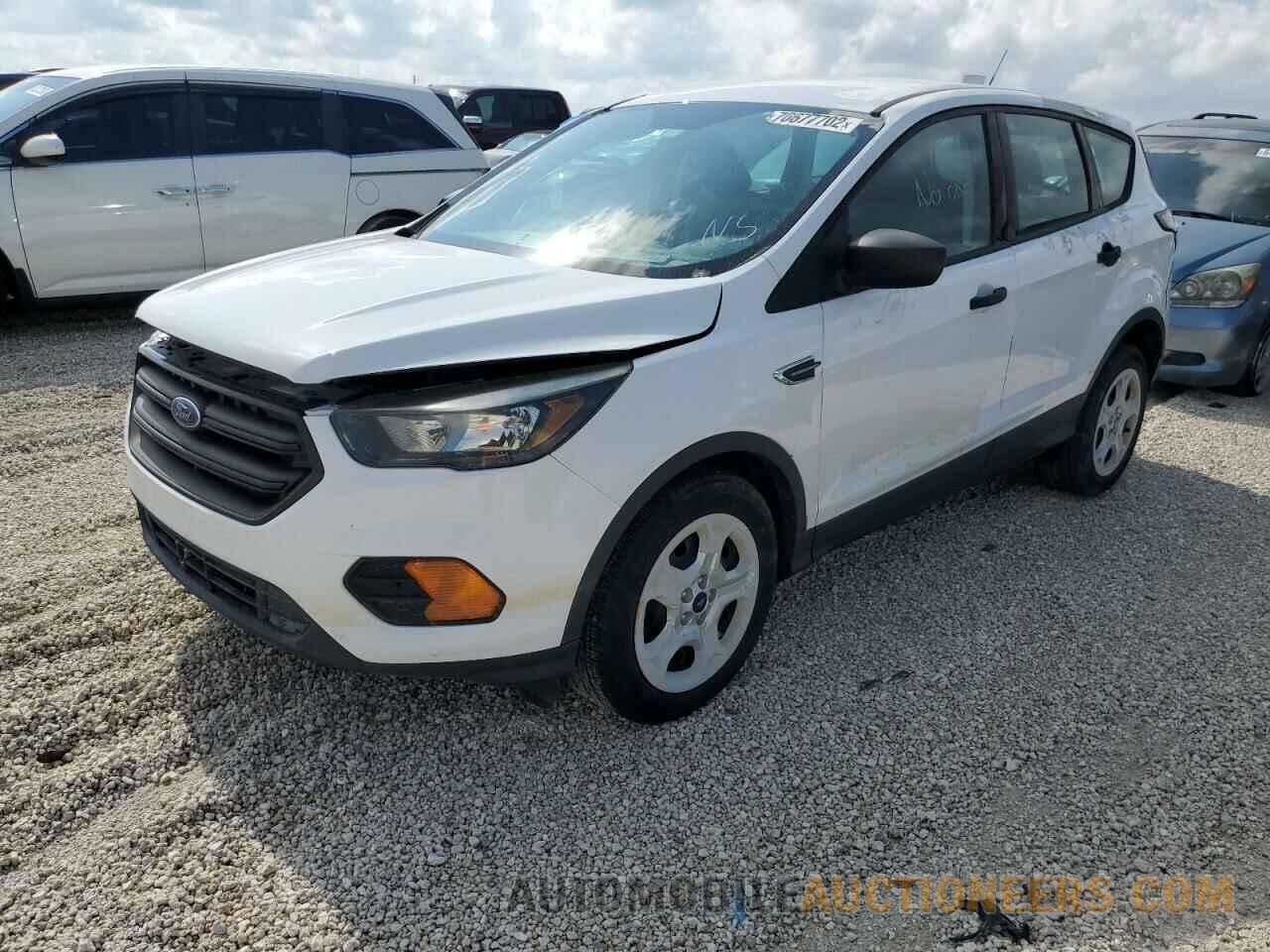 1FMCU0F71JUA49090 FORD ESCAPE 2018