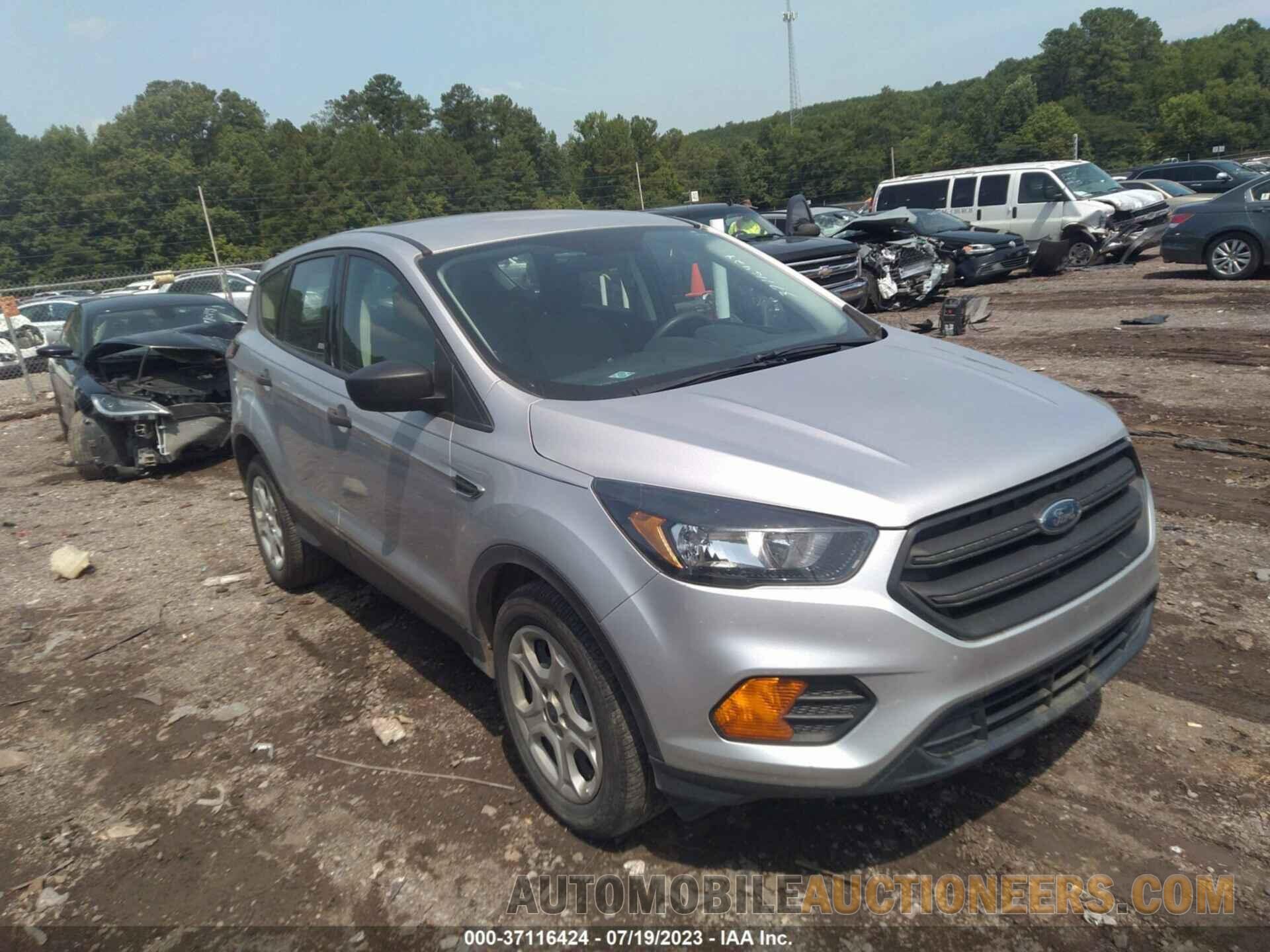 1FMCU0F71JUA94093 FORD ESCAPE 2018