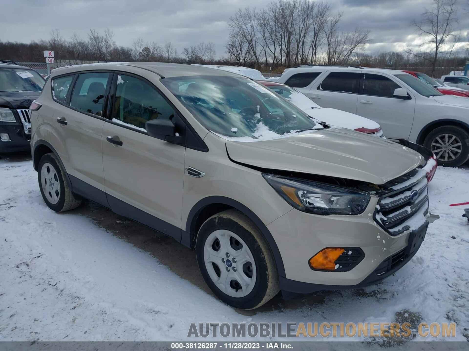 1FMCU0F71JUB69875 FORD ESCAPE 2018