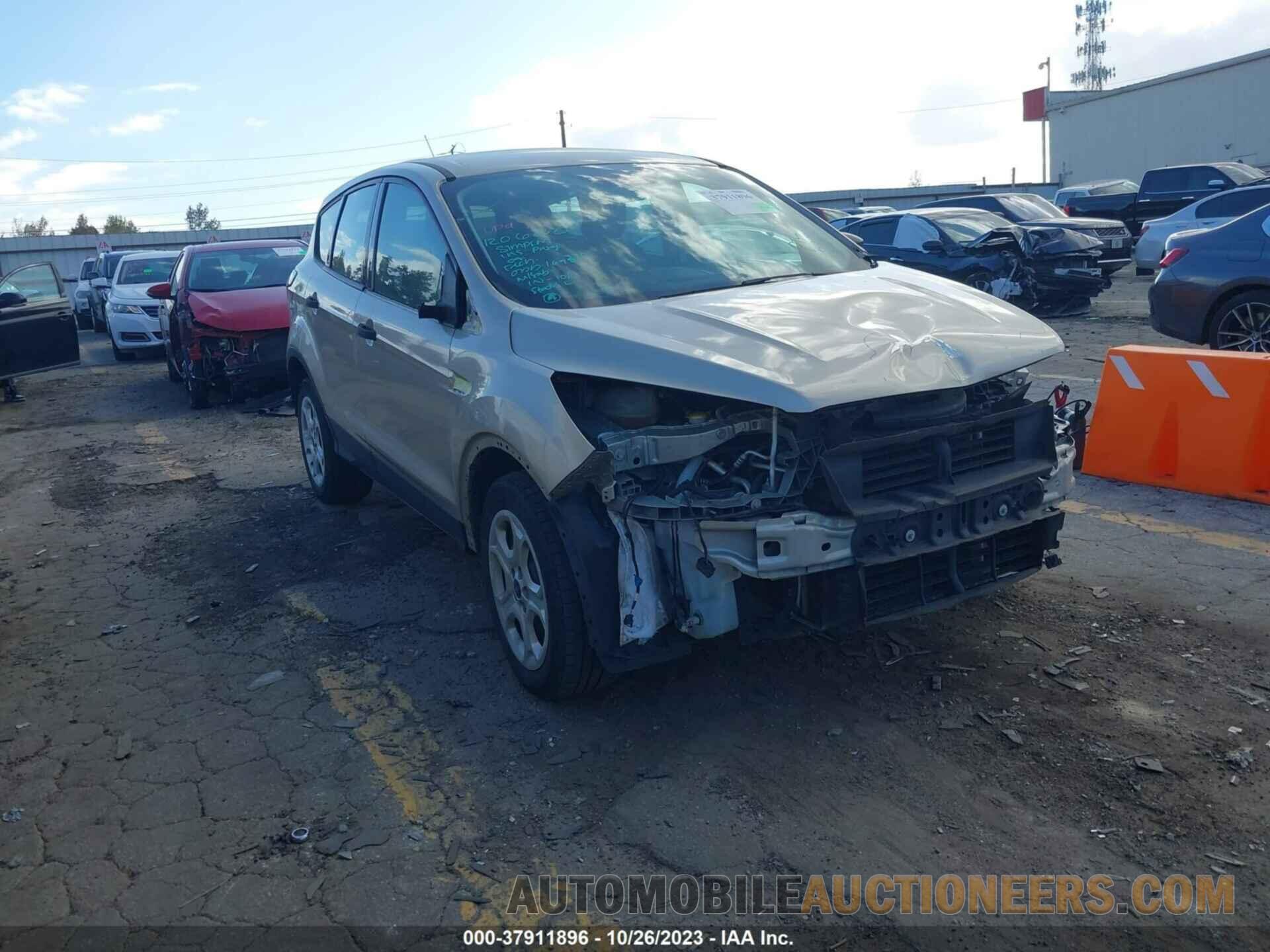 1FMCU0F71JUB95697 FORD ESCAPE 2018