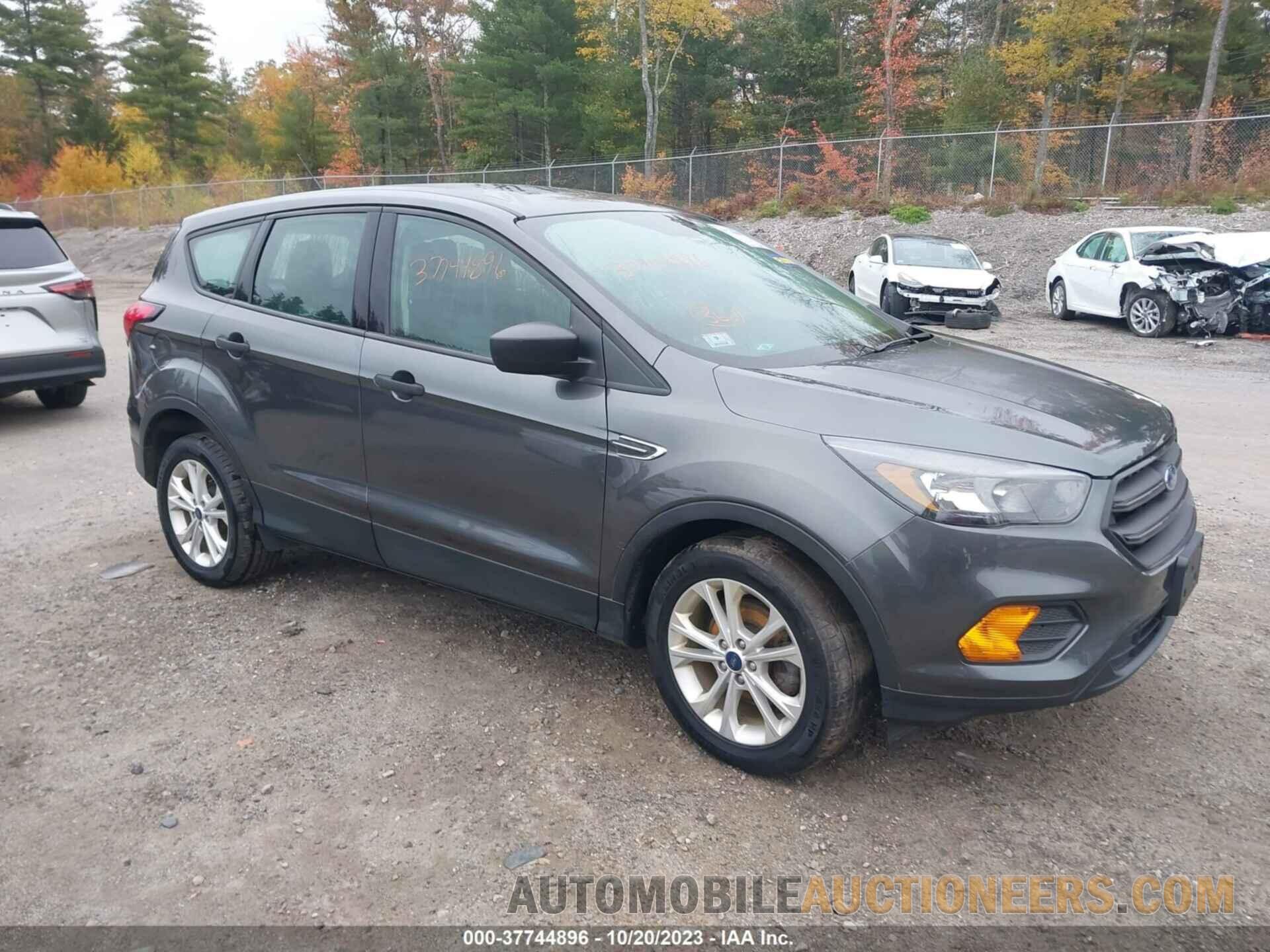 1FMCU0F71KUA84083 FORD ESCAPE 2019