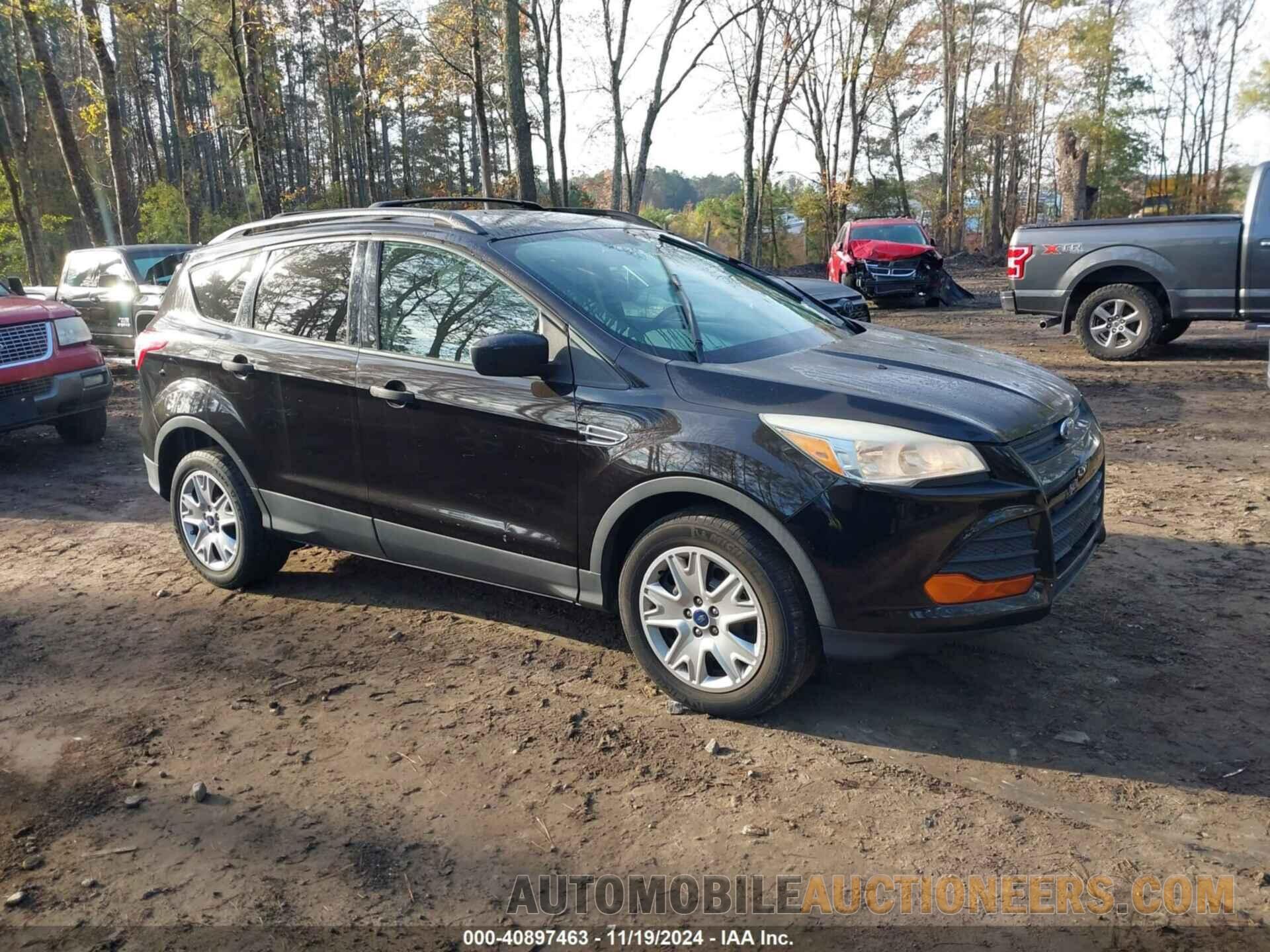 1FMCU0F72DUB65869 FORD ESCAPE 2013