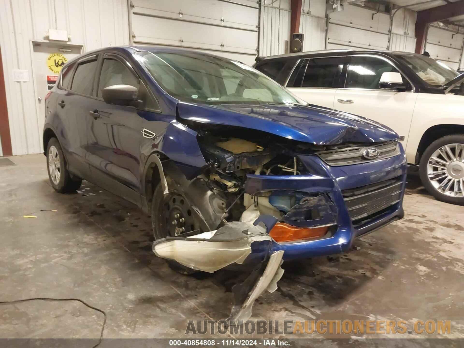 1FMCU0F72DUC23687 FORD ESCAPE 2013