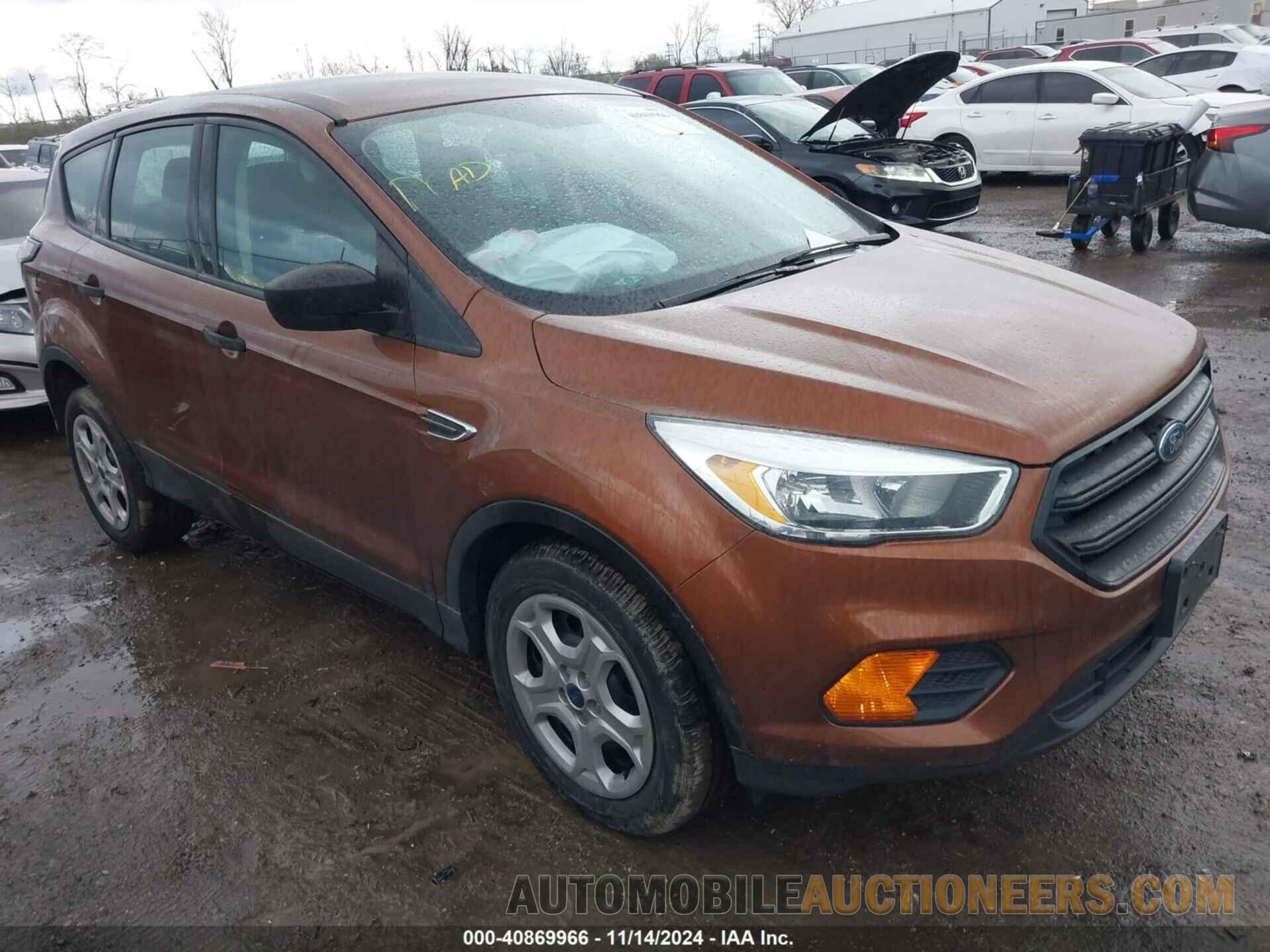 1FMCU0F72HUE64025 FORD ESCAPE 2017