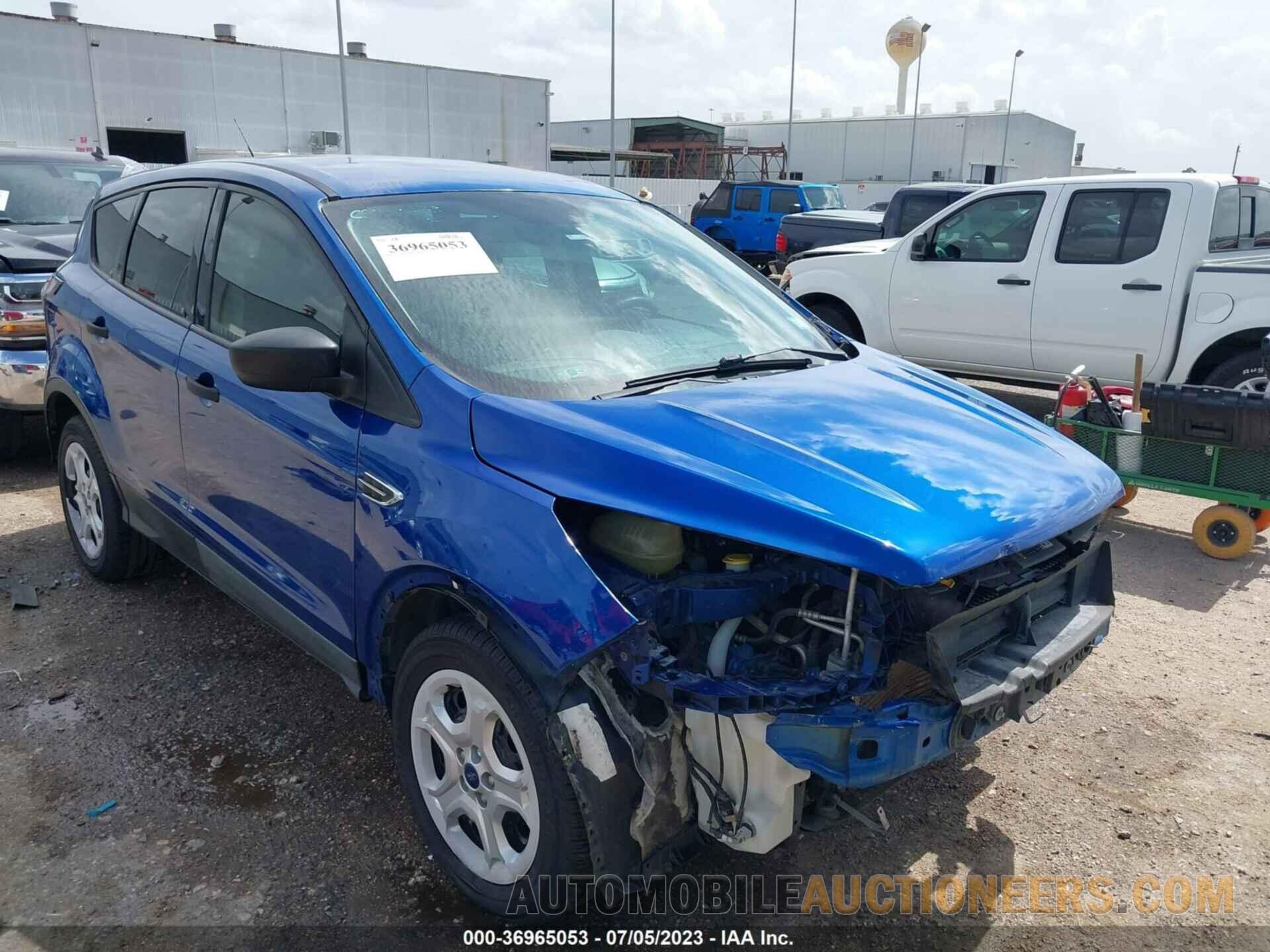 1FMCU0F72JUA22240 FORD ESCAPE 2018