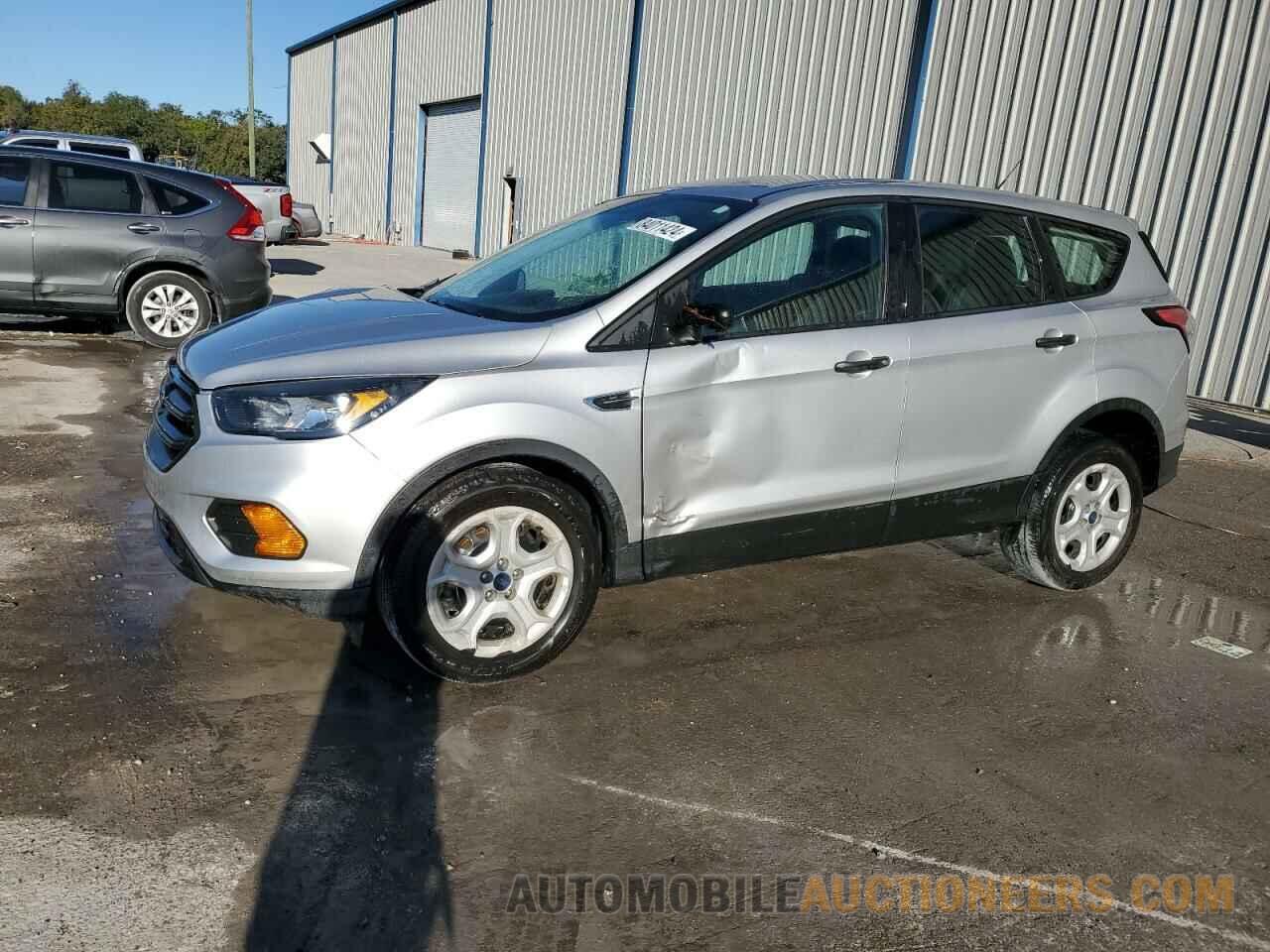 1FMCU0F72JUD55134 FORD ESCAPE 2018