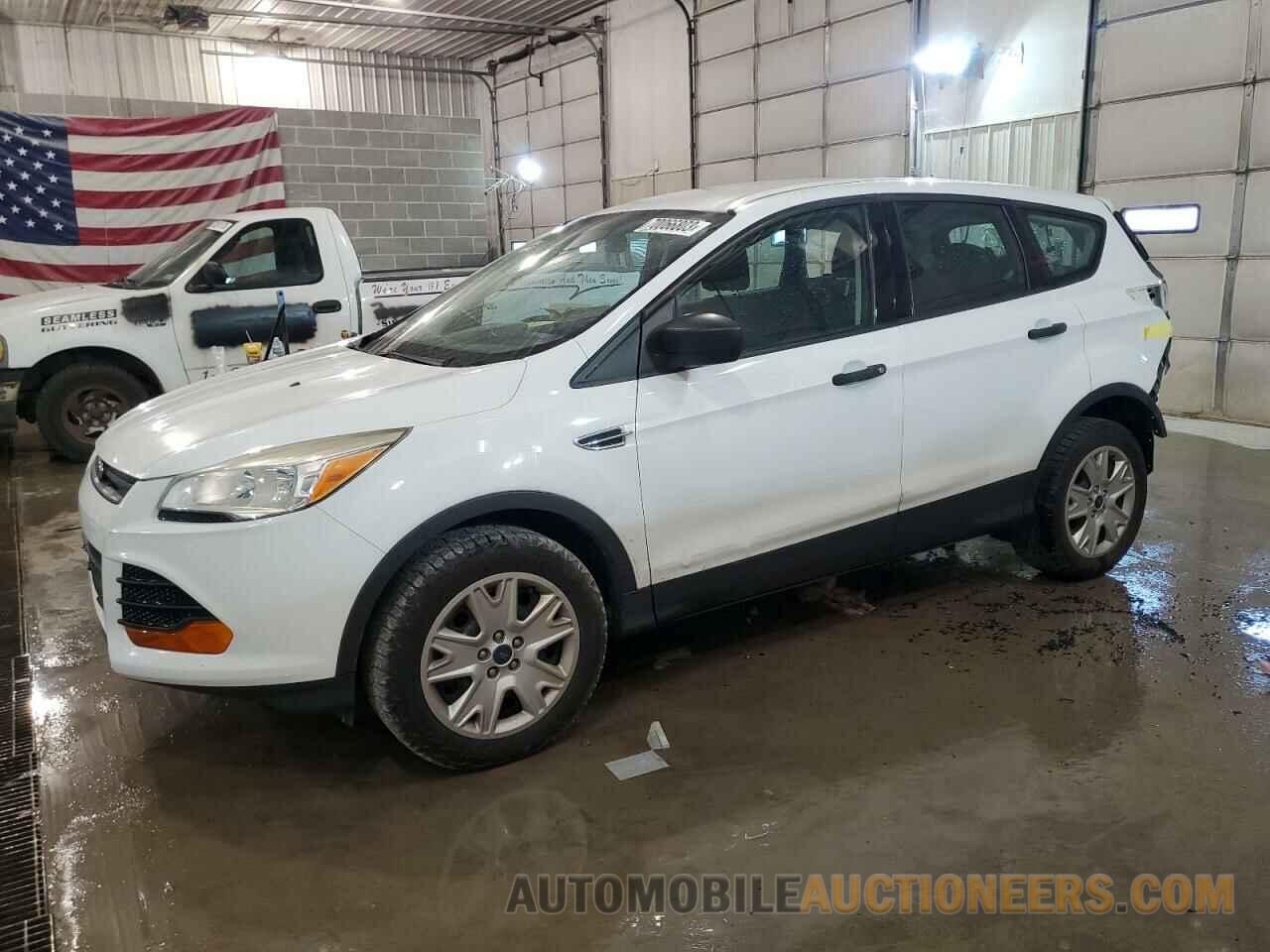 1FMCU0F73DUB23274 FORD ESCAPE 2013