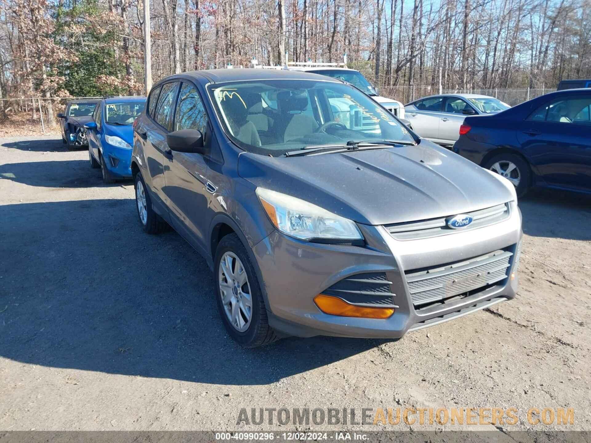 1FMCU0F73DUC23066 FORD ESCAPE 2013