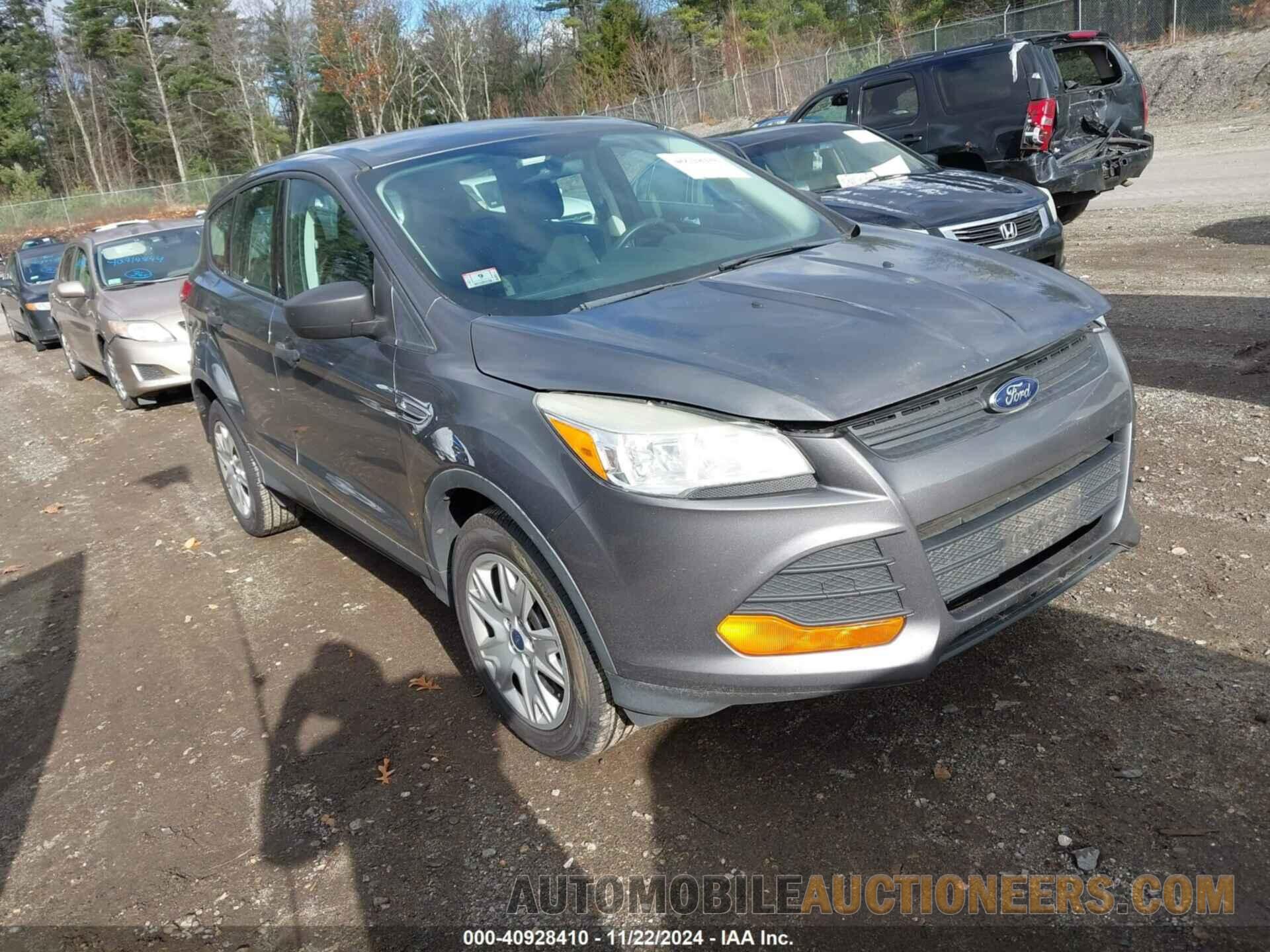 1FMCU0F73DUC40031 FORD ESCAPE 2013