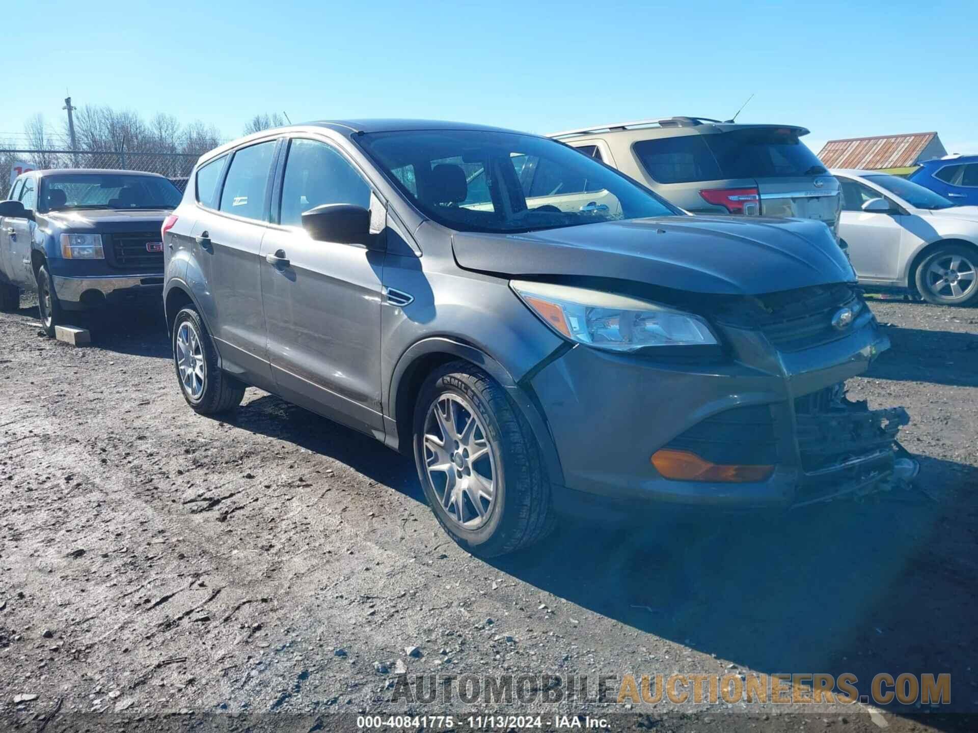 1FMCU0F73EUC82216 FORD ESCAPE 2014